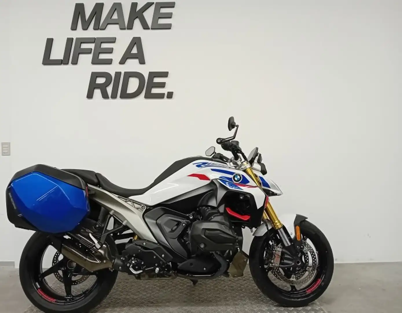 BMW R 1300 R Wit - 1