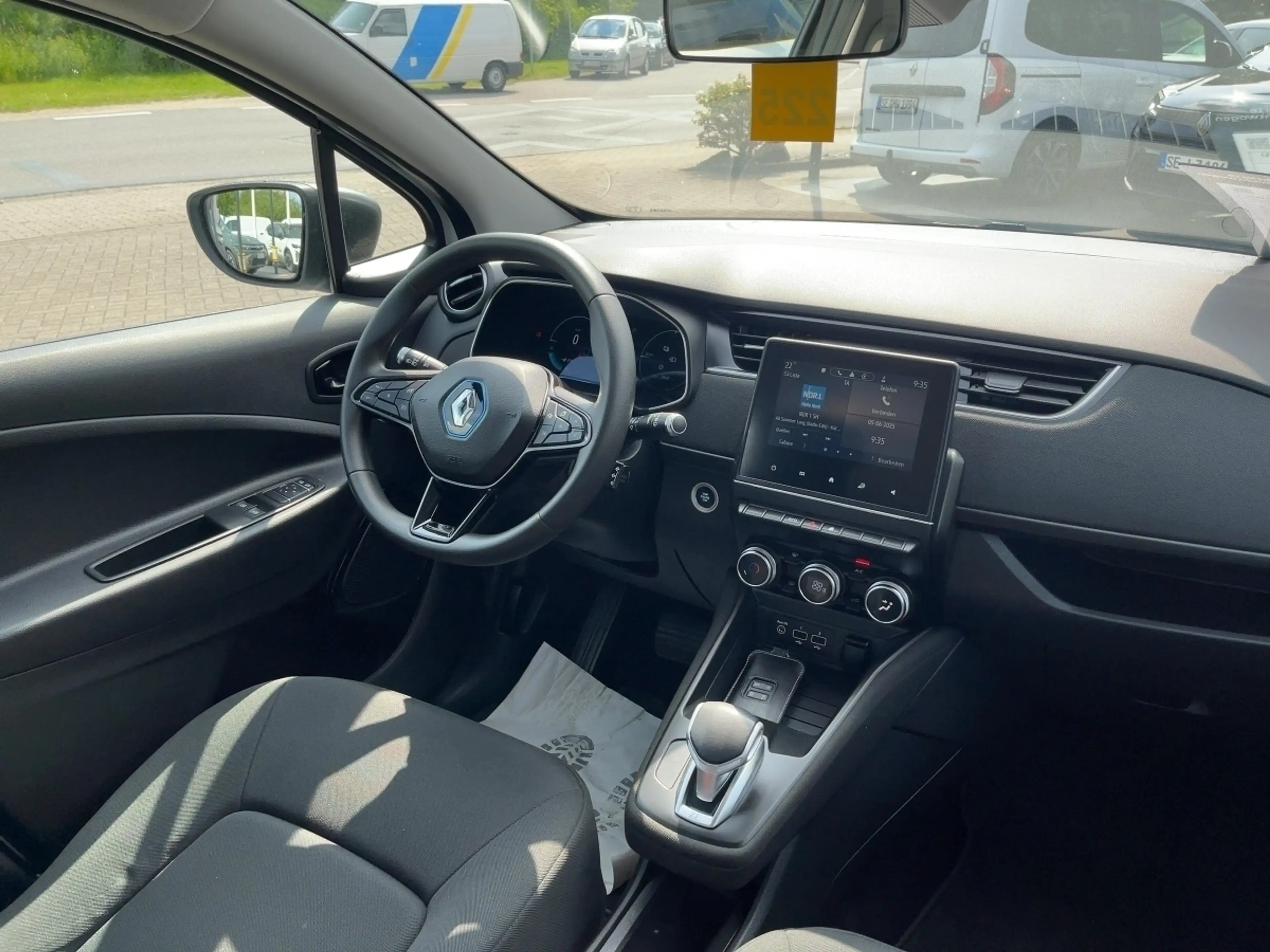 Renault ZOE Life R110 Z.E. 40 inkl. Batterie — photo 8
