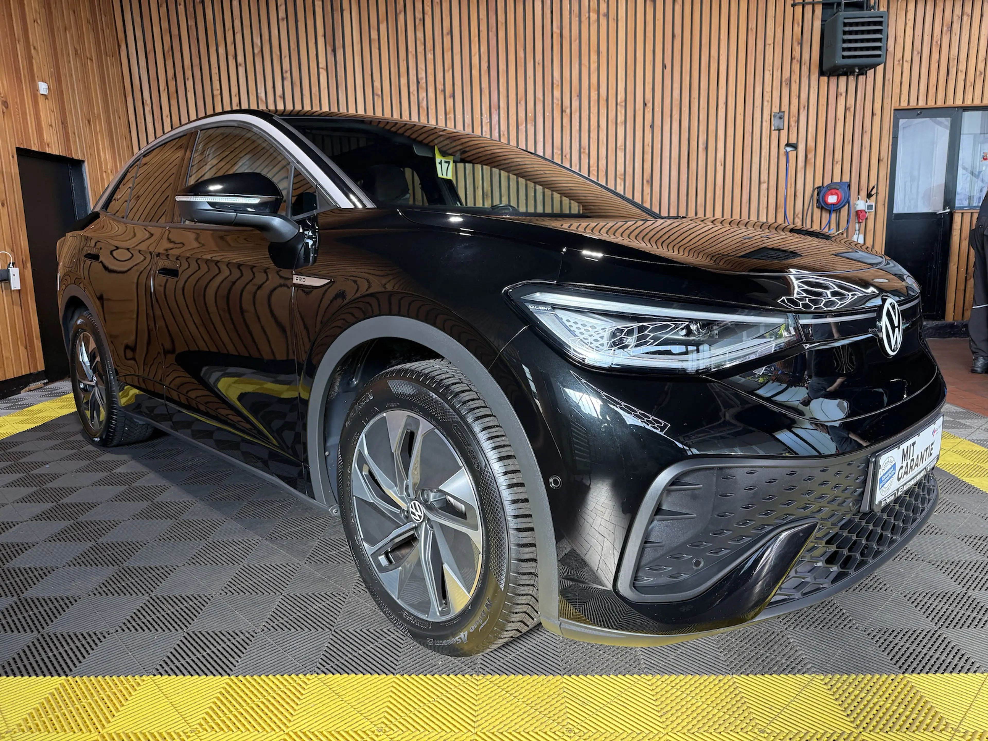 Volkswagen ID.5 Pro P. *Navi*ACC*HUD*360°*el.Heckk.*Matrix — photo 4