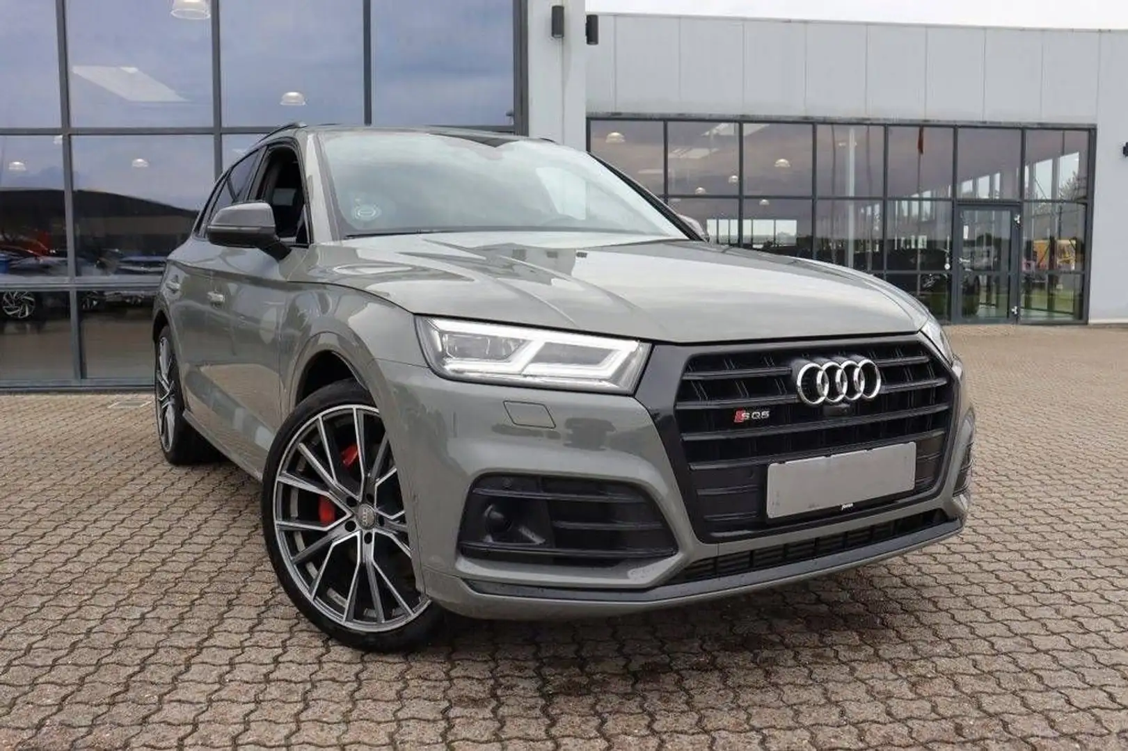 Audi SQ5 3.0 TDI PANO, B&O, ACC, MASSAGE, HUD, MEMO Grigio - 2