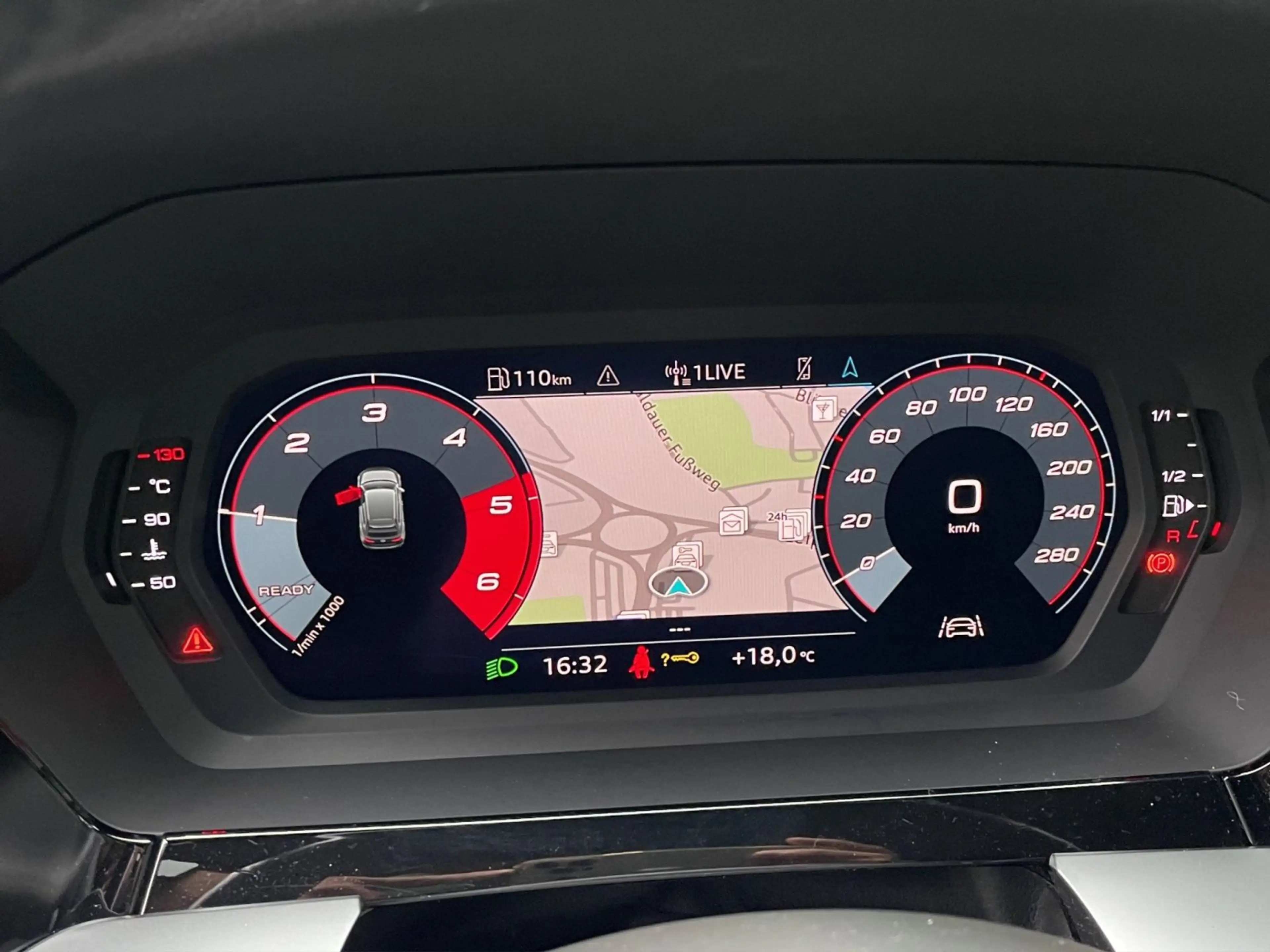 Audi A3 30 TDI LED Navi Kamera Carplay — photo 12