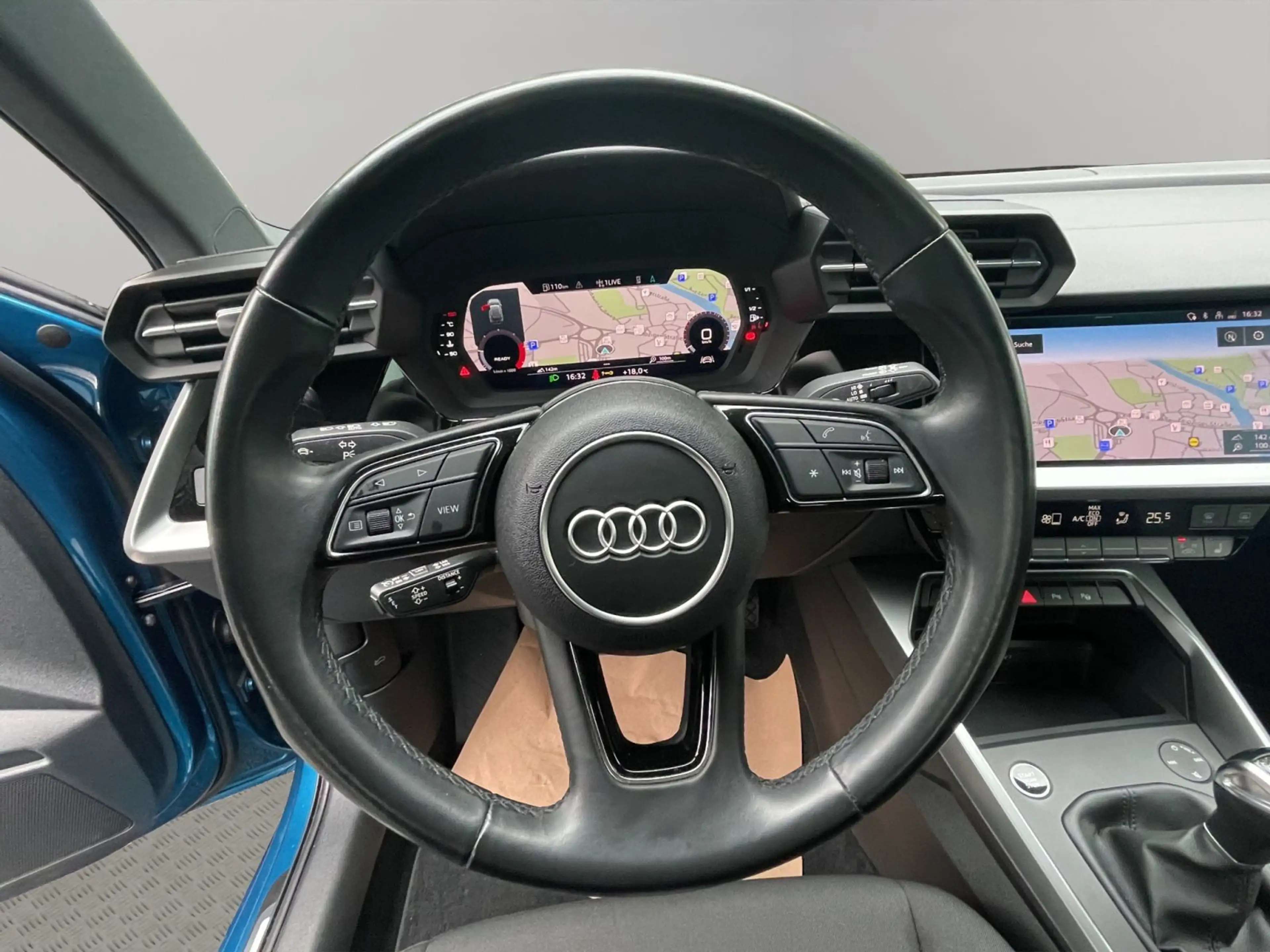 Audi A3 30 TDI LED Navi Kamera Carplay — photo 11