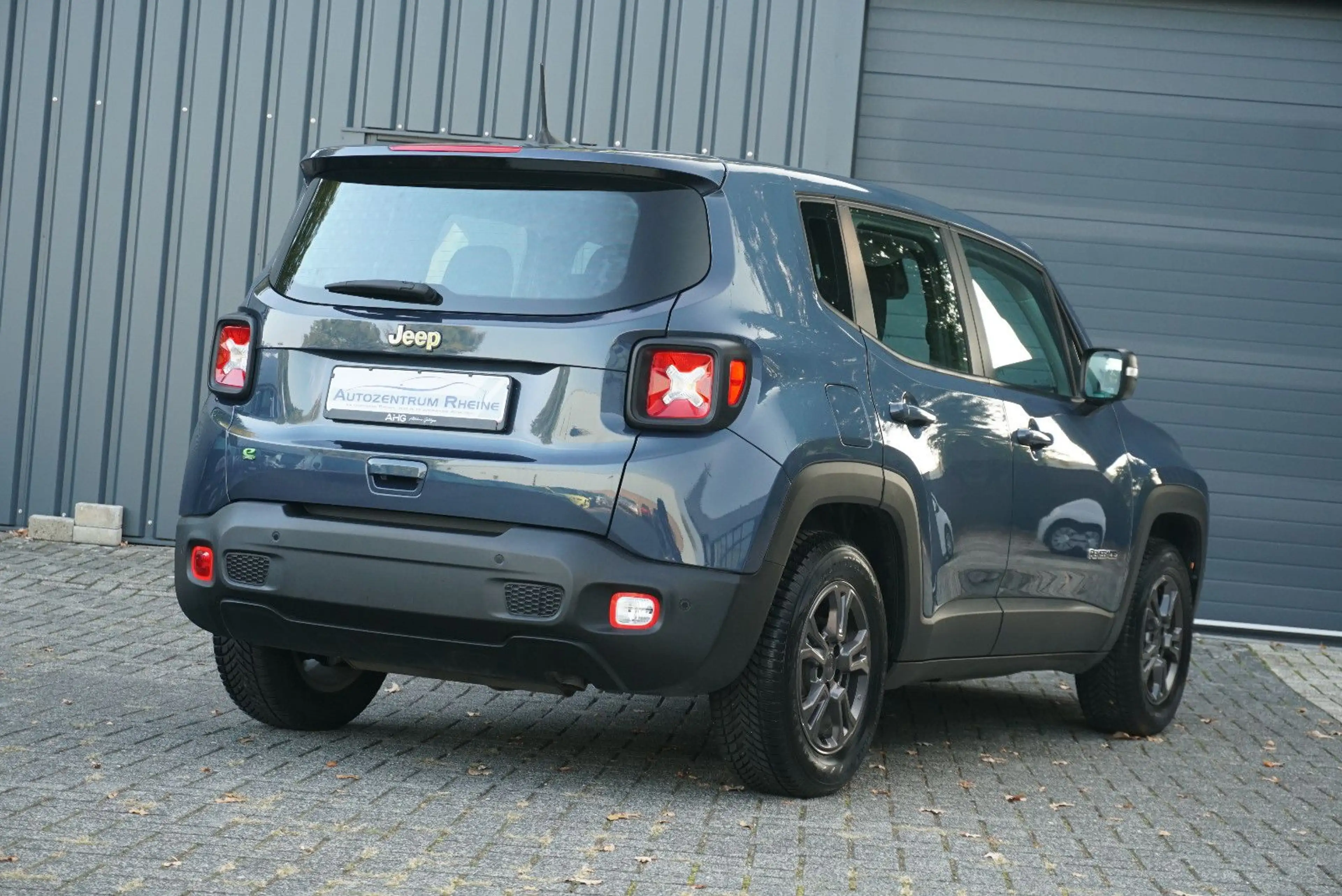 Jeep Renegade 1.5 Autom. Longitude M.Hybrid UConnect — photo 7