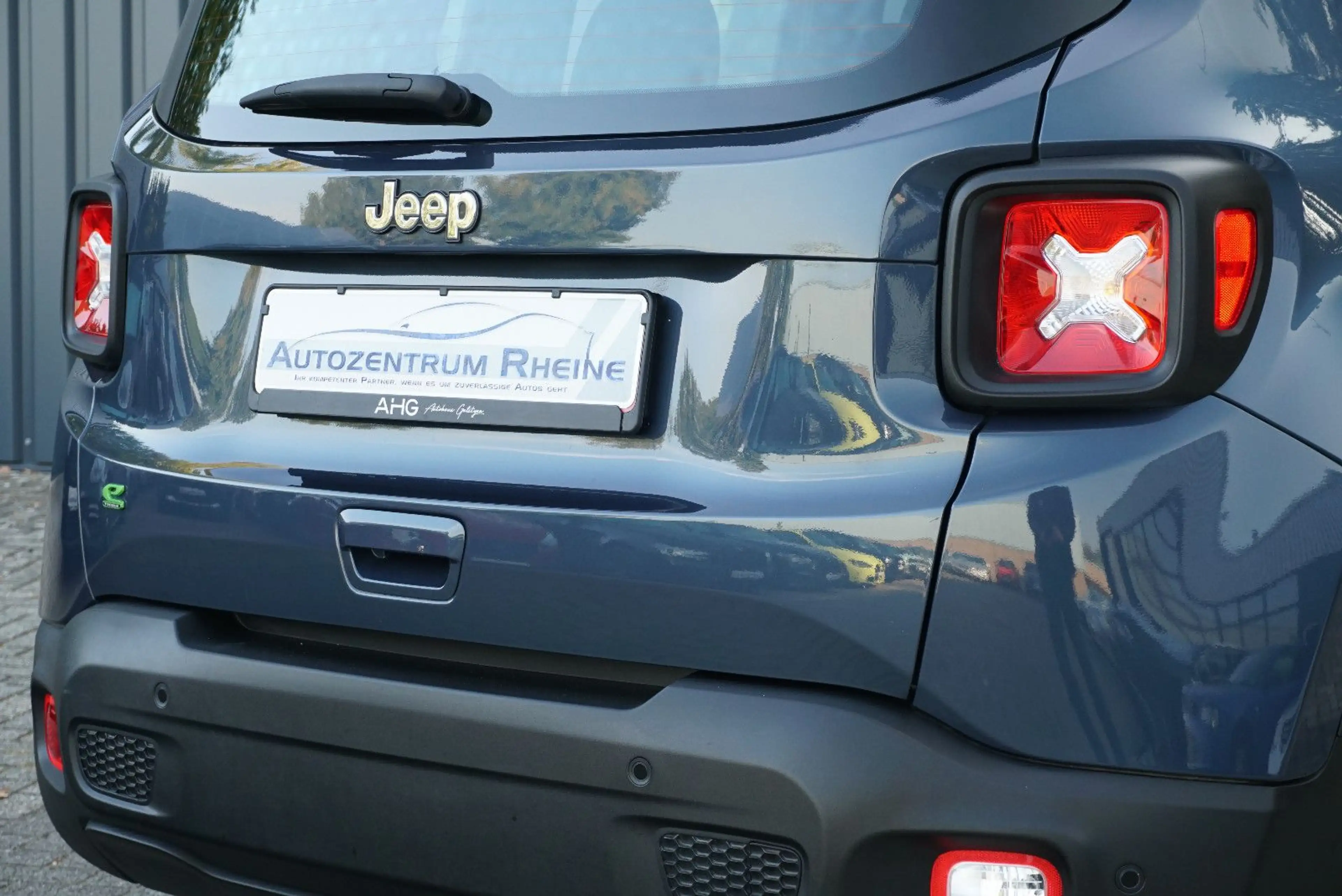 Jeep Renegade 1.5 Autom. Longitude M.Hybrid UConnect — photo 11