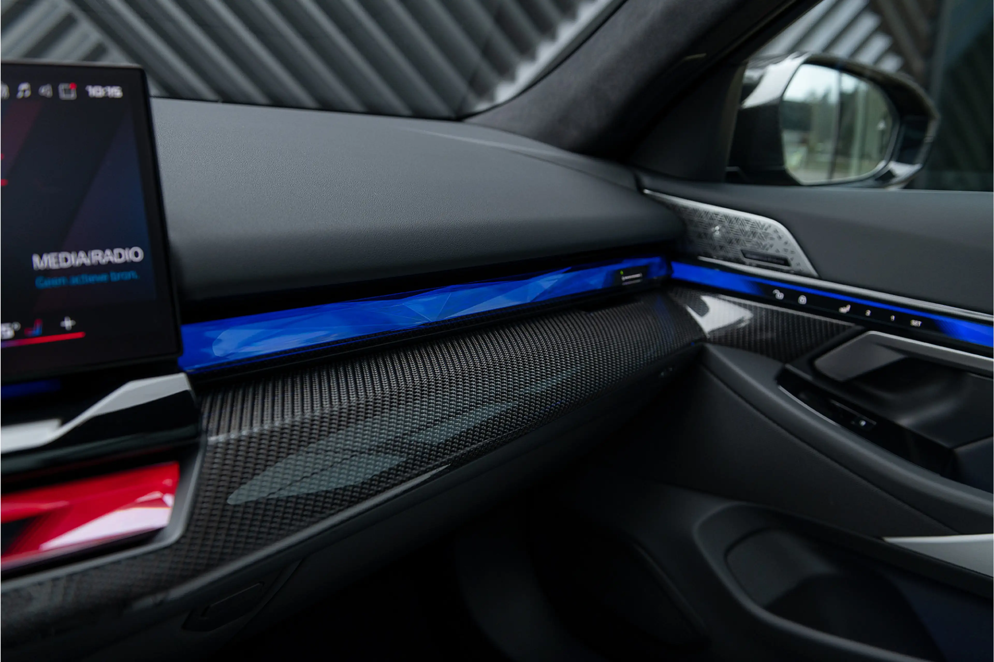 BMW M5 Touring V8 Hybride M Keramisch Frozen Pano Alcant. — photo 48