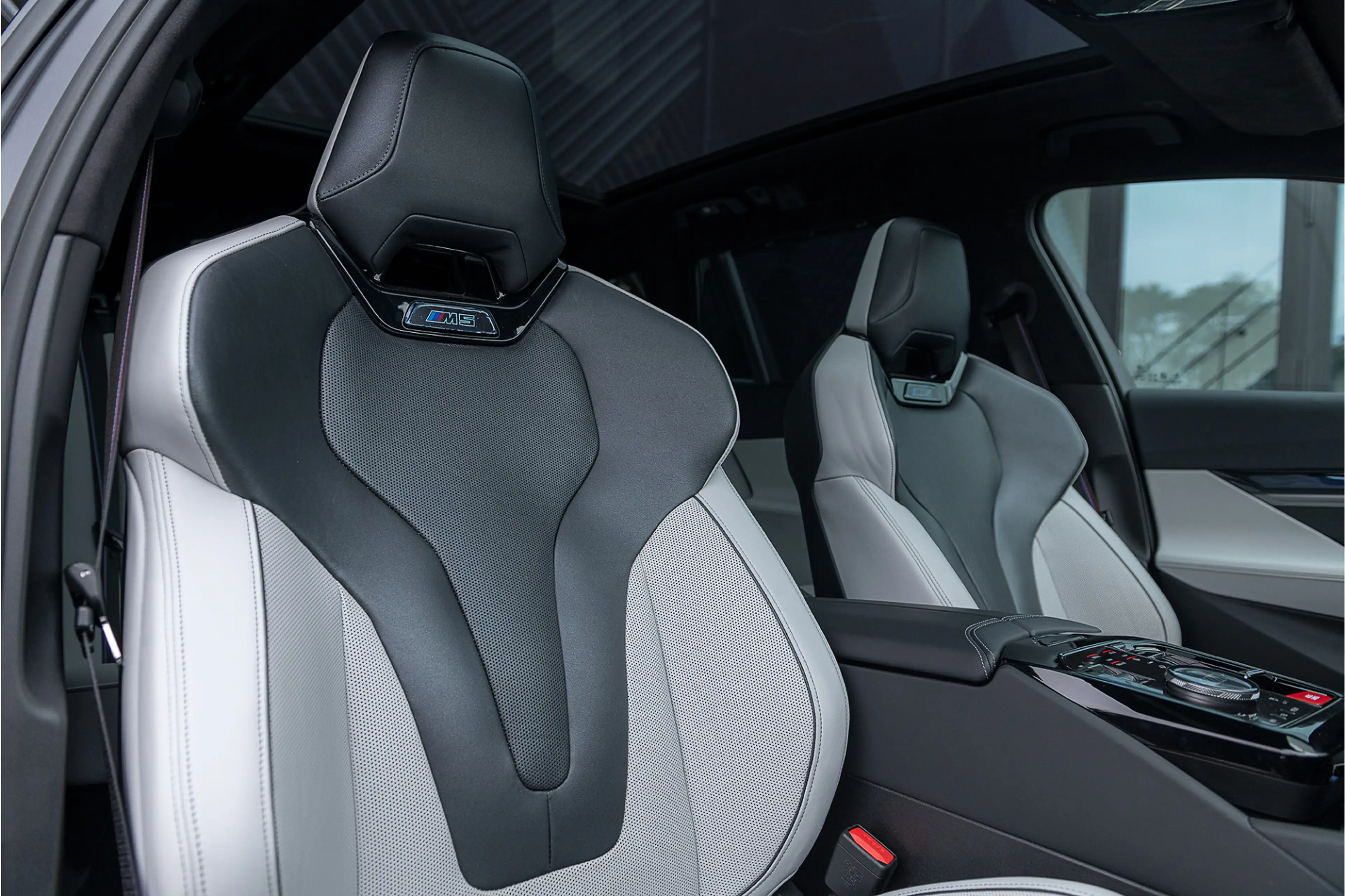 BMW M5 Touring V8 Hybride M Keramisch Frozen Pano Alcant. — photo 5