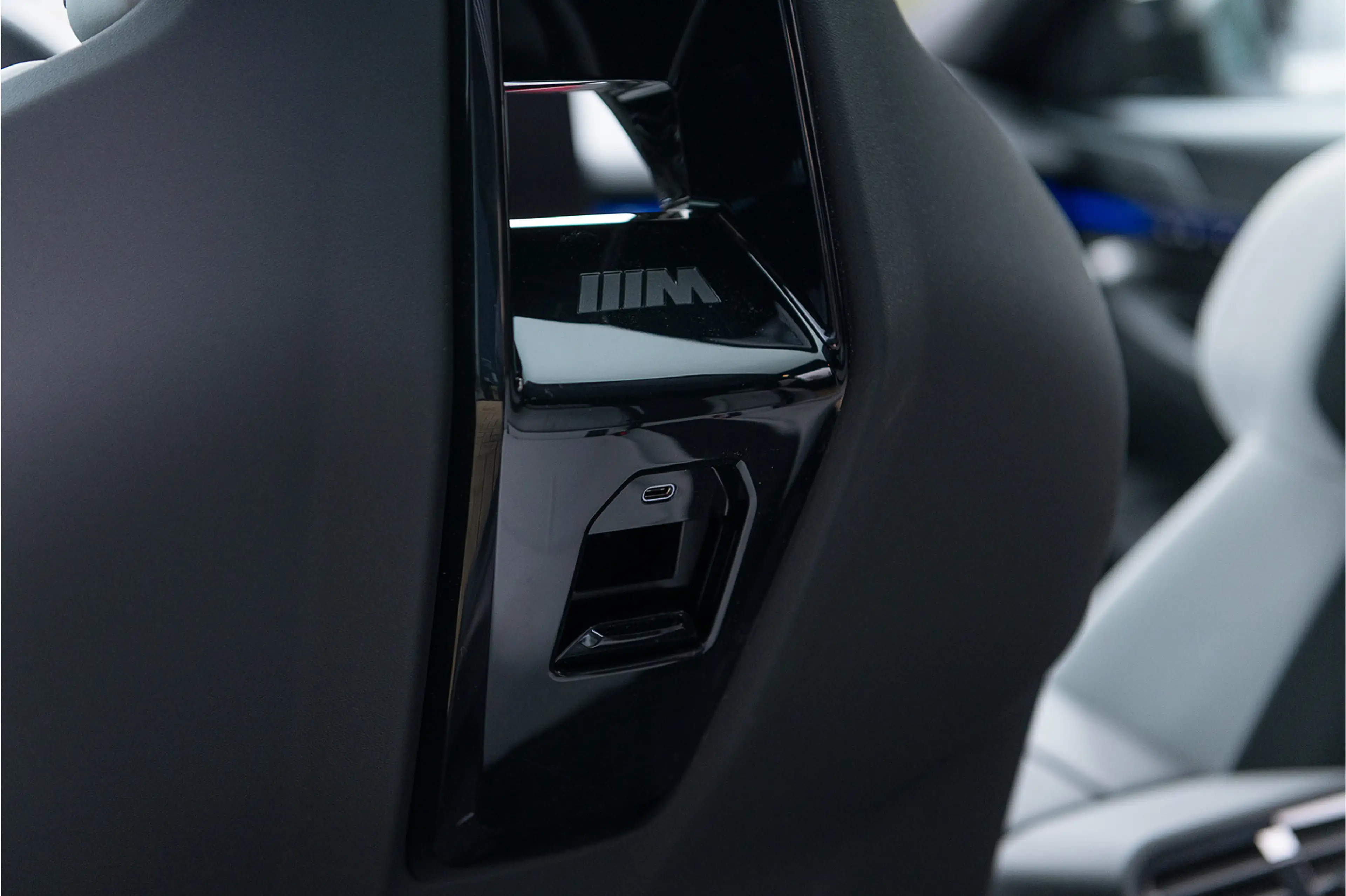 BMW M5 Touring V8 Hybride M Keramisch Frozen Pano Alcant. — photo 29