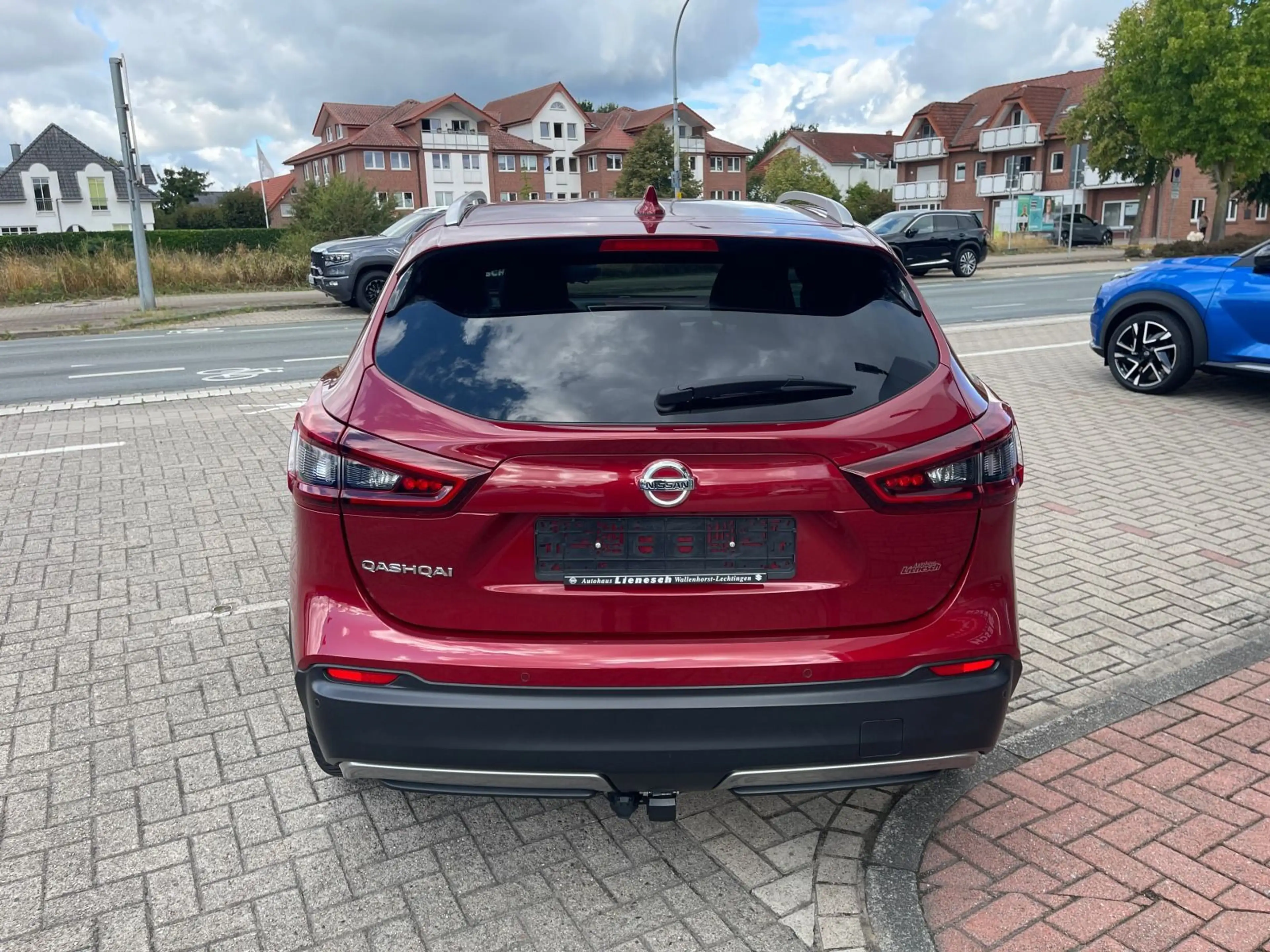 Nissan Qashqai 1.3 DiG-T Tekna Automatik Navi Leder AHK — photo 7
