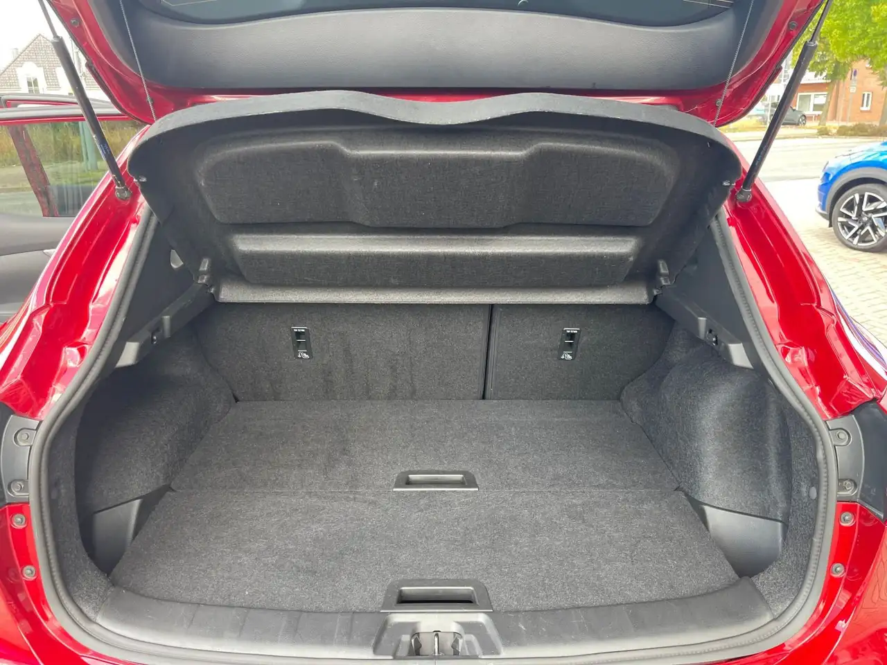 Nissan Qashqai 1.3 DiG-T Tekna Automatik Navi Leder AHK, миниатюра 12