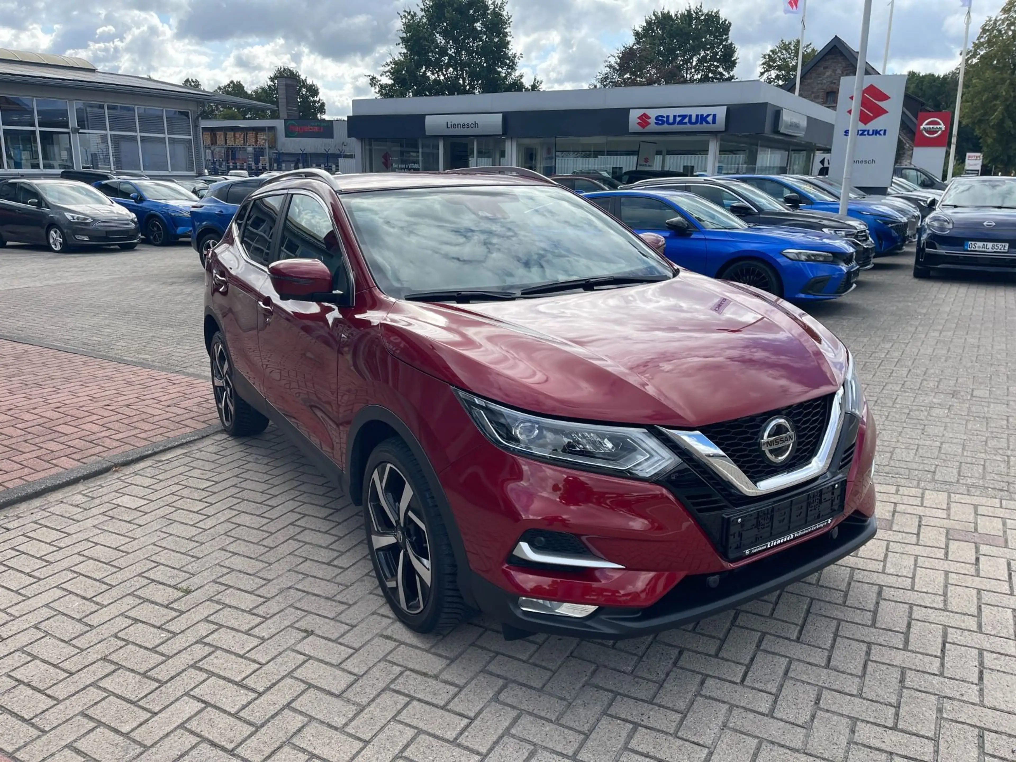 Nissan Qashqai 1.3 DiG-T Tekna Automatik Navi Leder AHK — photo 4