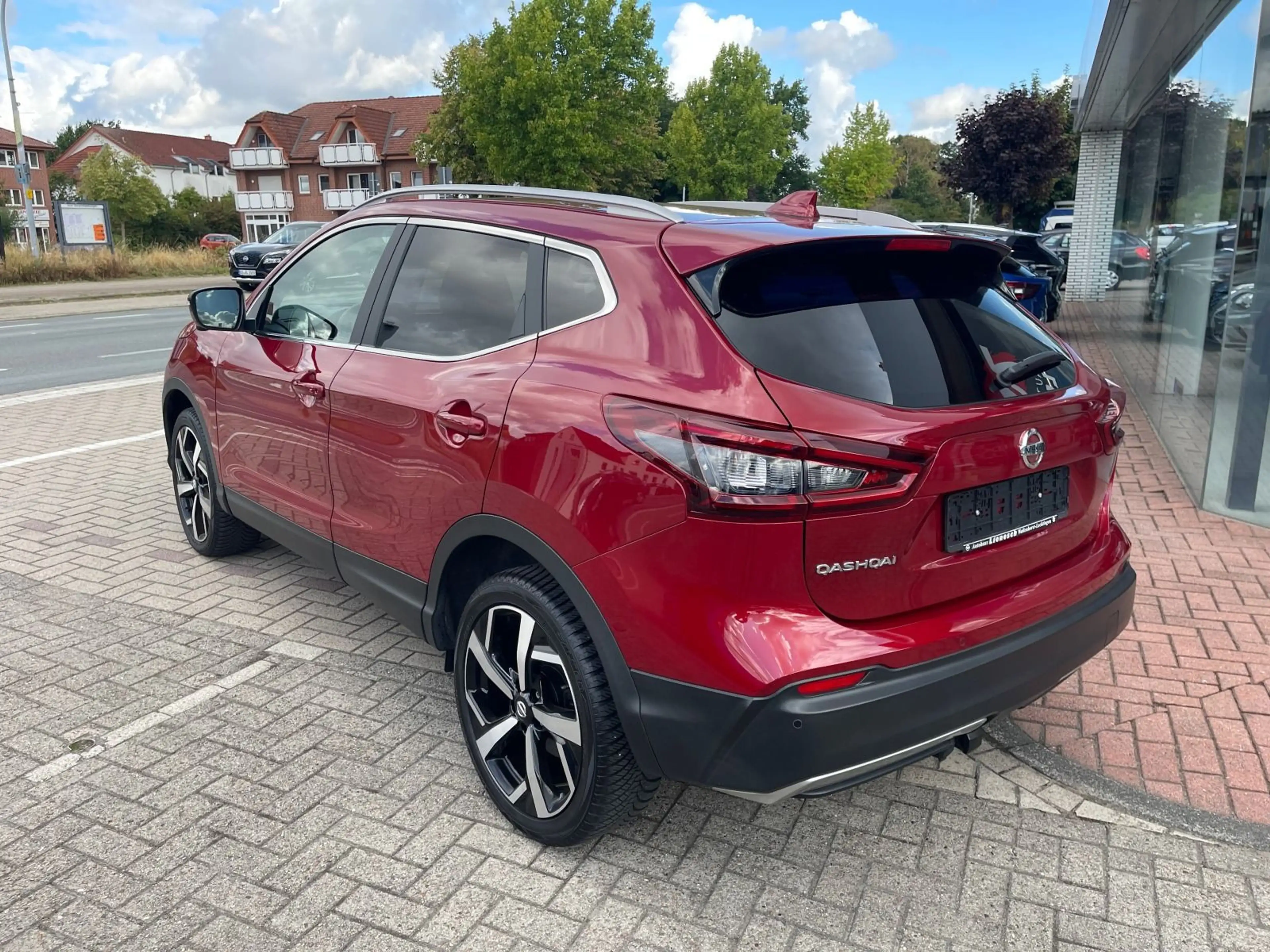 Nissan Qashqai 1.3 DiG-T Tekna Automatik Navi Leder AHK — photo 8