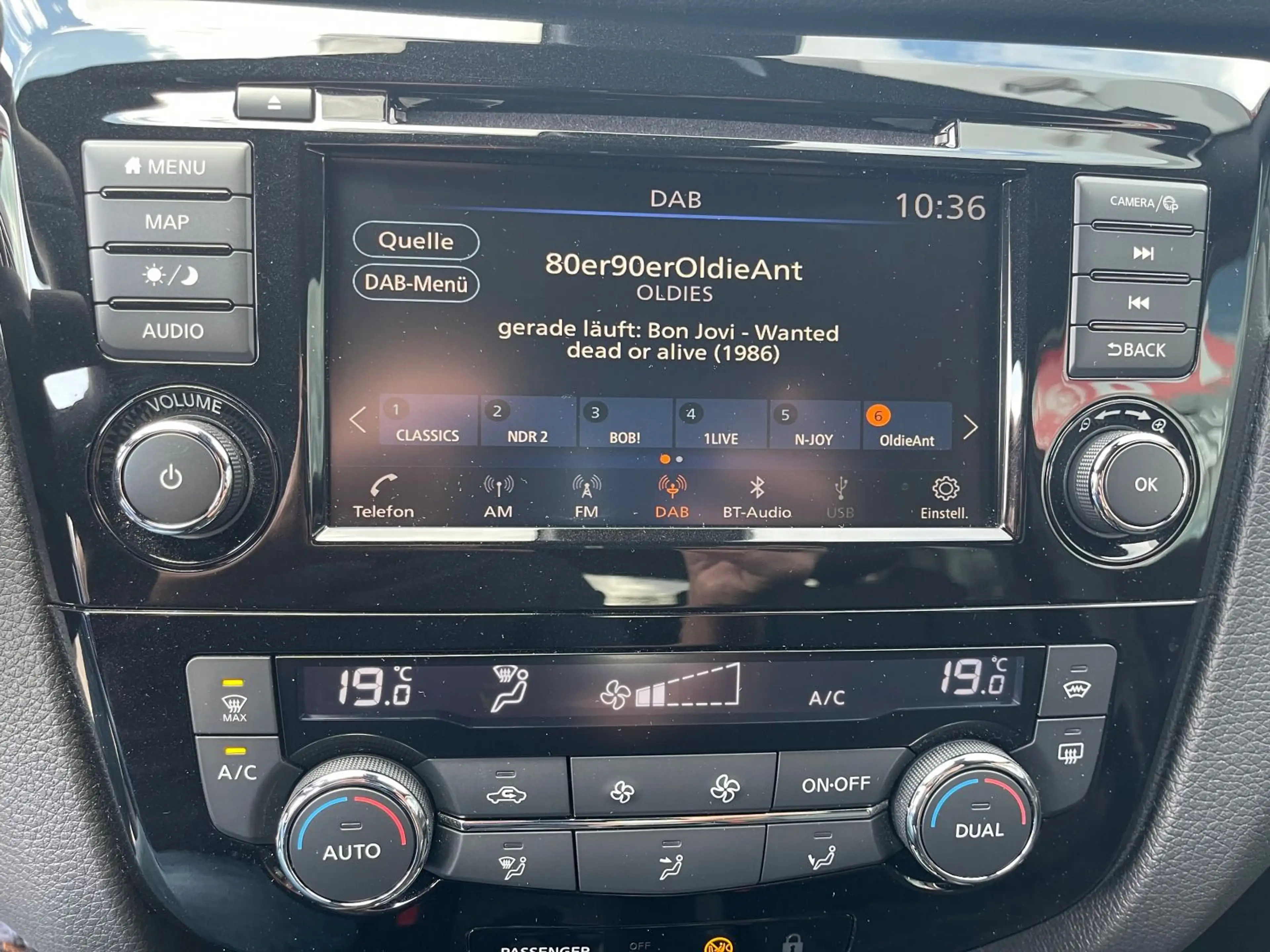 Nissan Qashqai 1.3 DiG-T Tekna Automatik Navi Leder AHK — photo 15