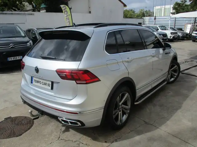 Volkswagen Tiguan view 8