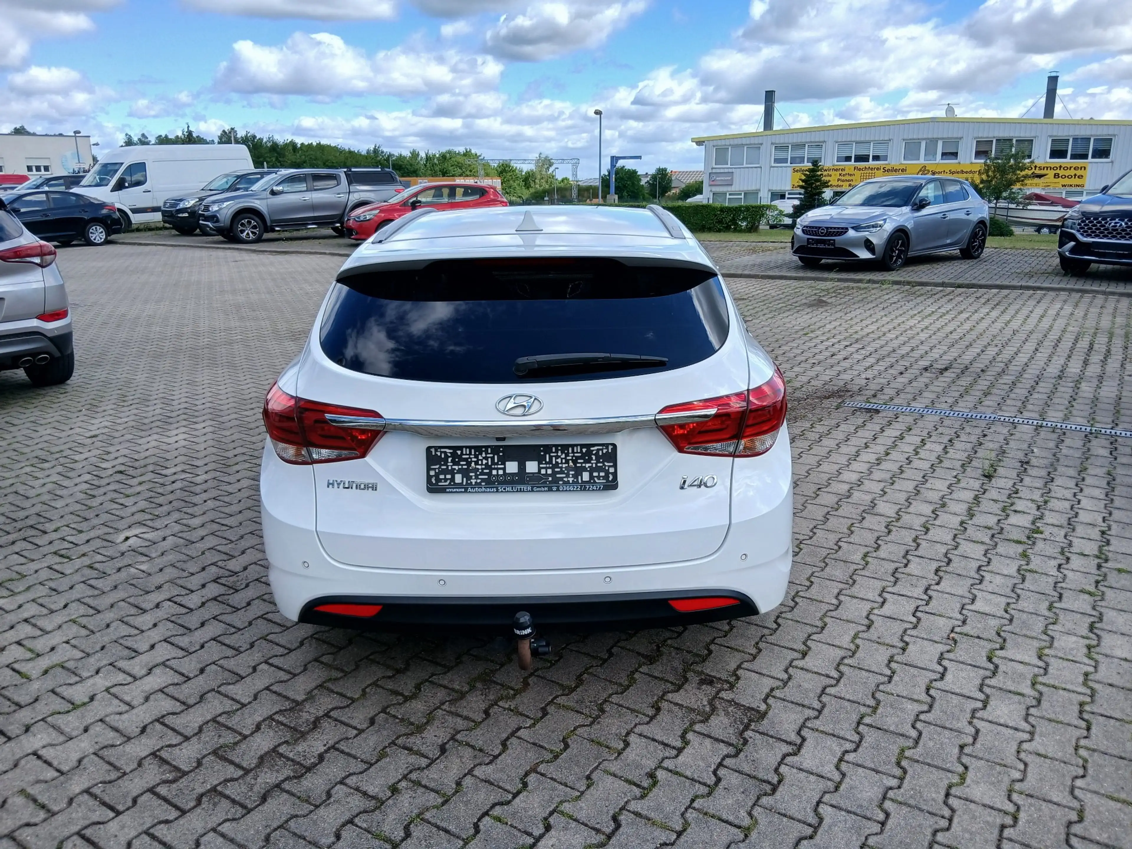 Hyundai i40 i40cw Kombi blue 1.6 Trend Navi / Kamera / AHK / Winterräder — photo 6