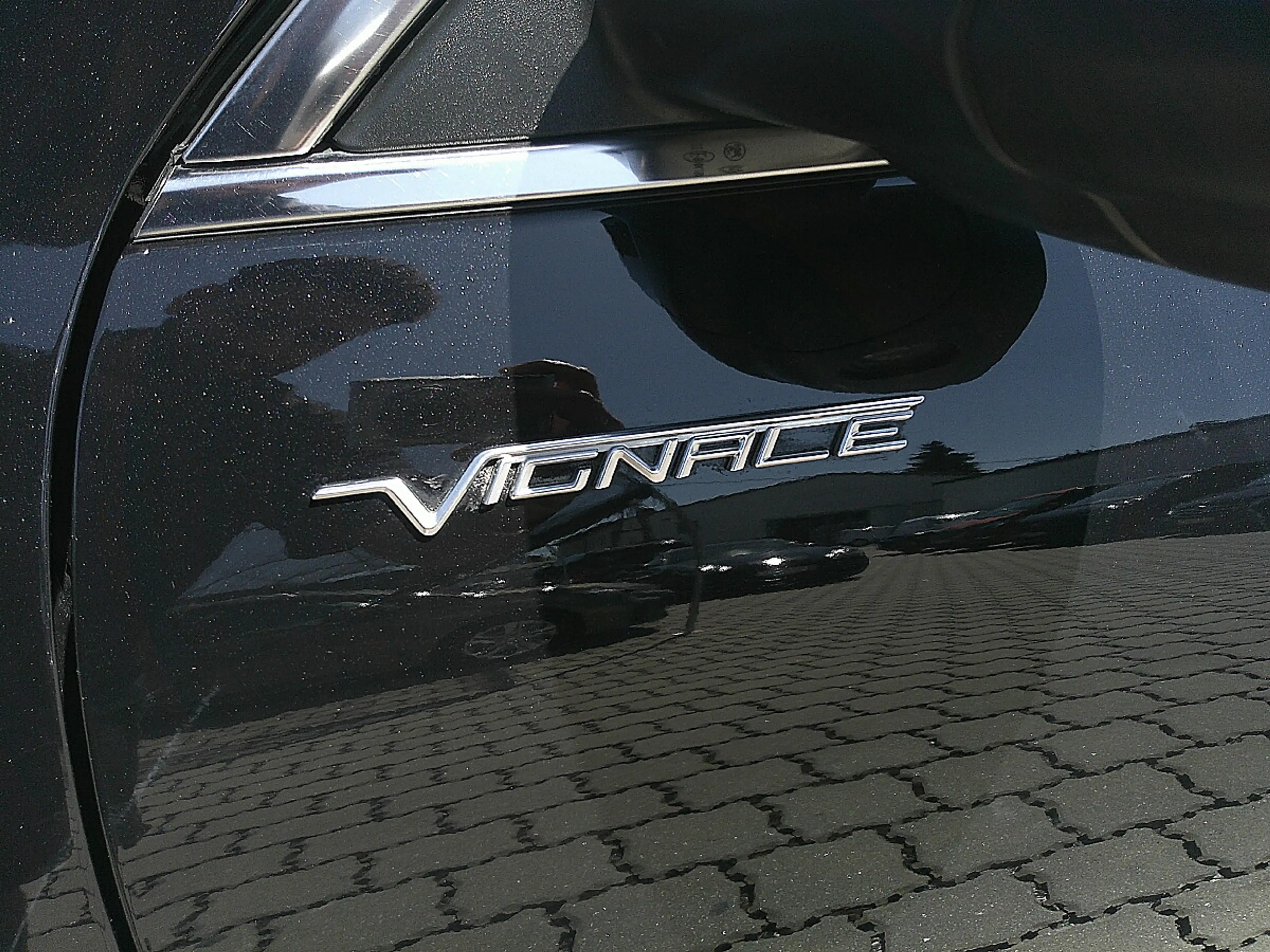 Ford Kuga 2,0 EcoBlue AWD Vignale Aut. — photo 10
