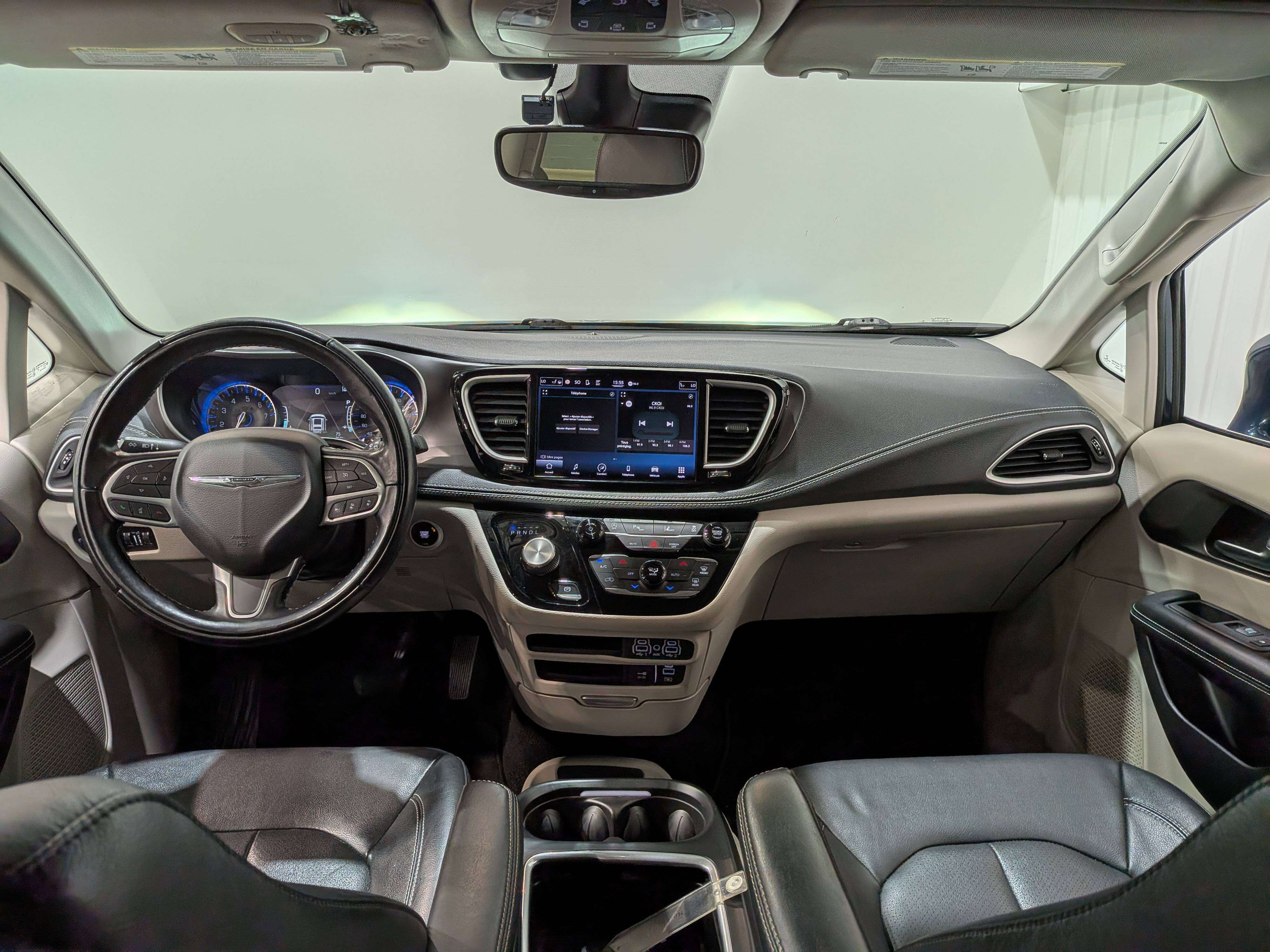 Chrysler Pacifica 2022
