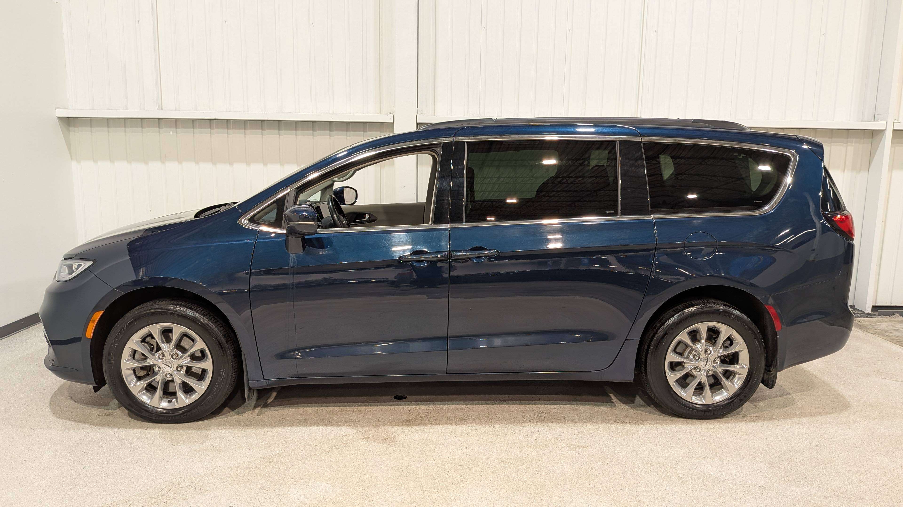 Chrysler Pacifica 2022