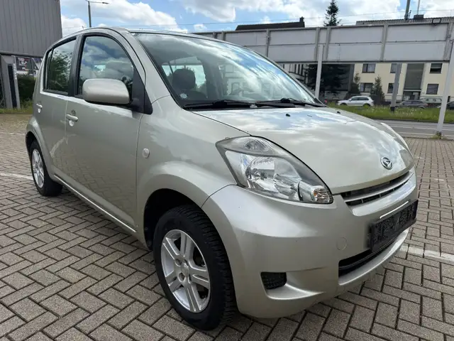 Daihatsu Sirion Sirion 1.3 / Klima / Tüv 4 /28