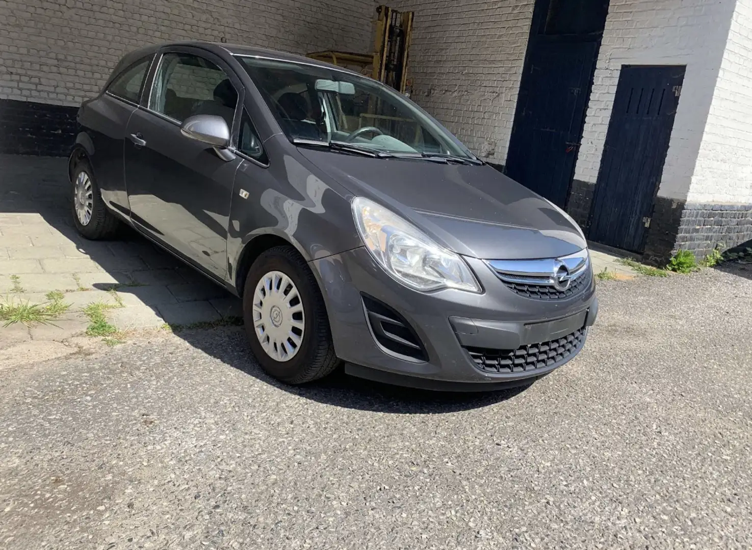 Opel Corsa Corsa 1.2i Cosmo Easytronic 12 MOIS DE GARANTIE Gris - 2