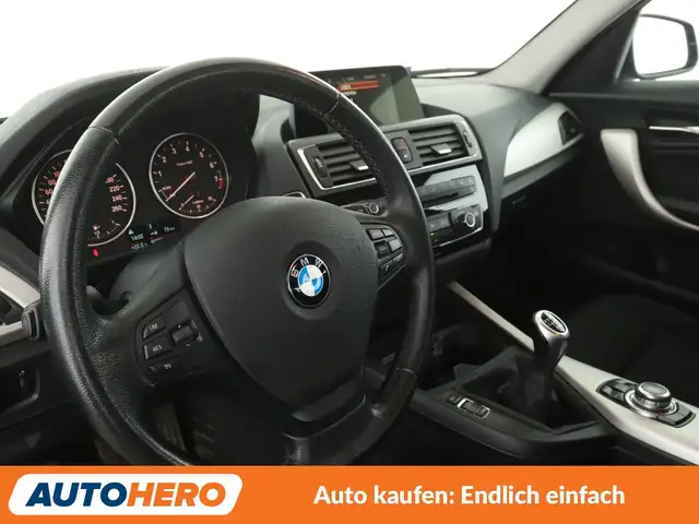 BMW 1 Series view 11