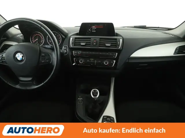 BMW 1 Series view 12