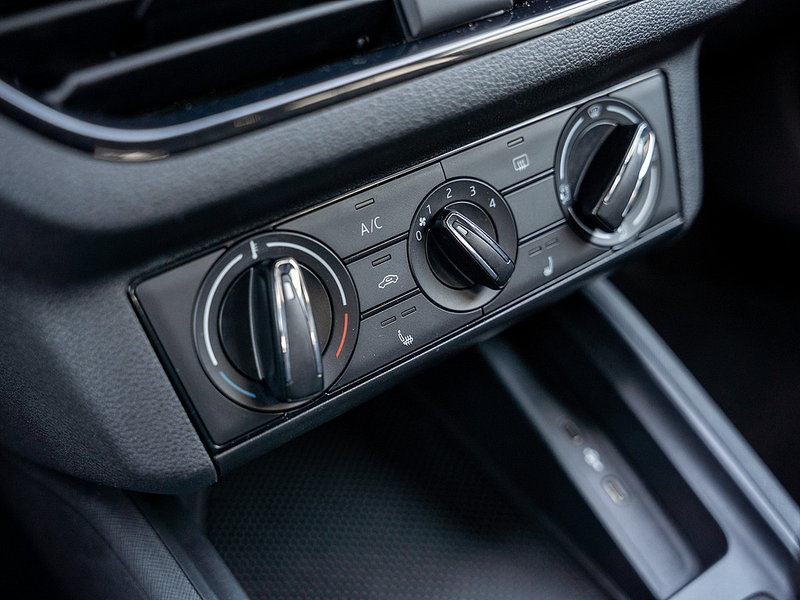 Skoda Scala 1.0 TSI Cool Plus PDC SHZ Klima DAB+ — photo 8