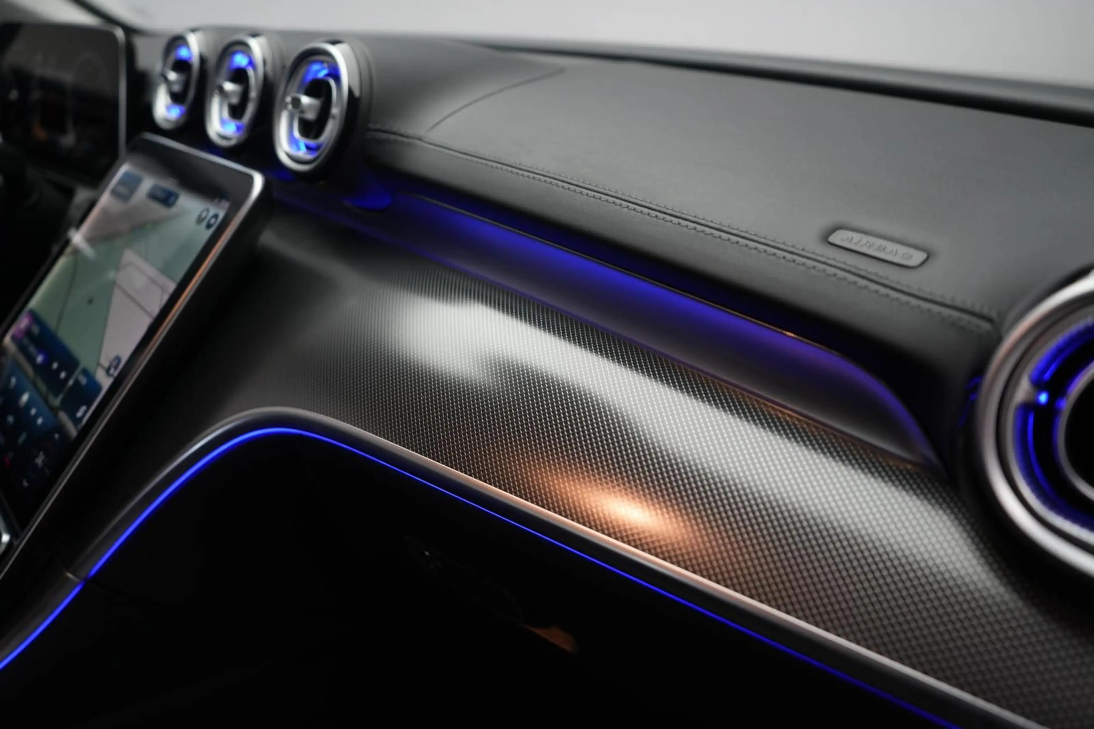 Mercedes-Benz C 220 d T 9G-Tronic AMG Leder/Burmester/Kamera/L — photo 9