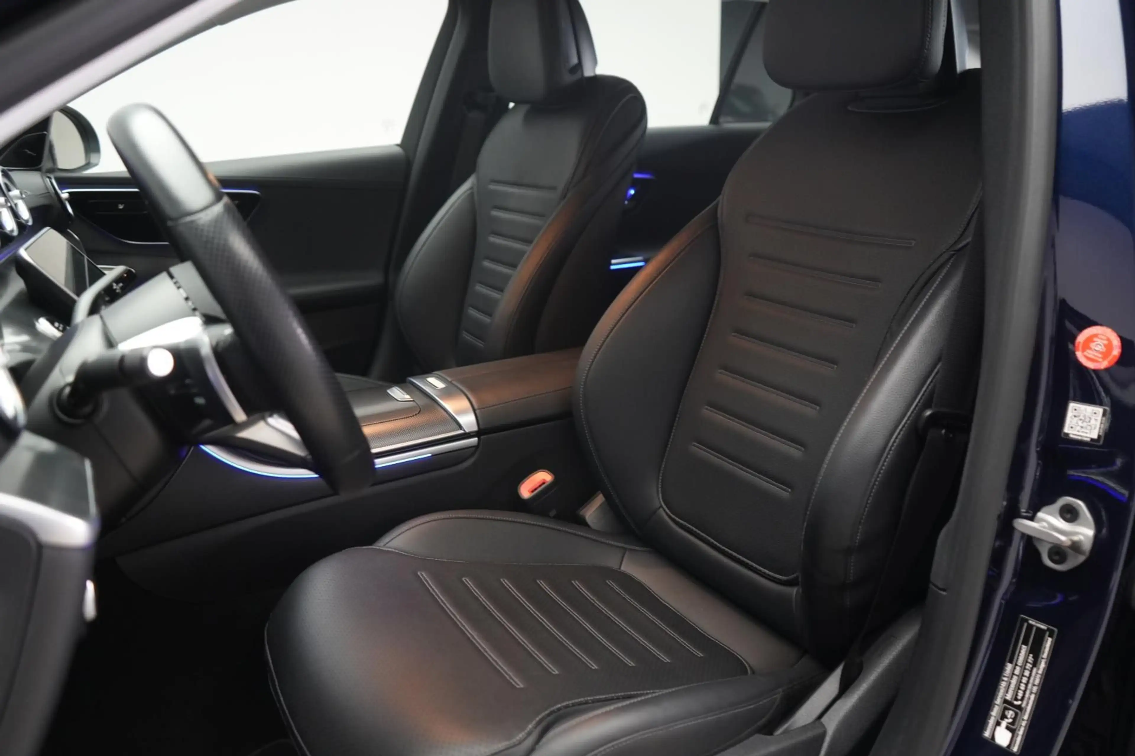 Mercedes-Benz C 220 d T 9G-Tronic AMG Leder/Burmester/Kamera/L — photo 14