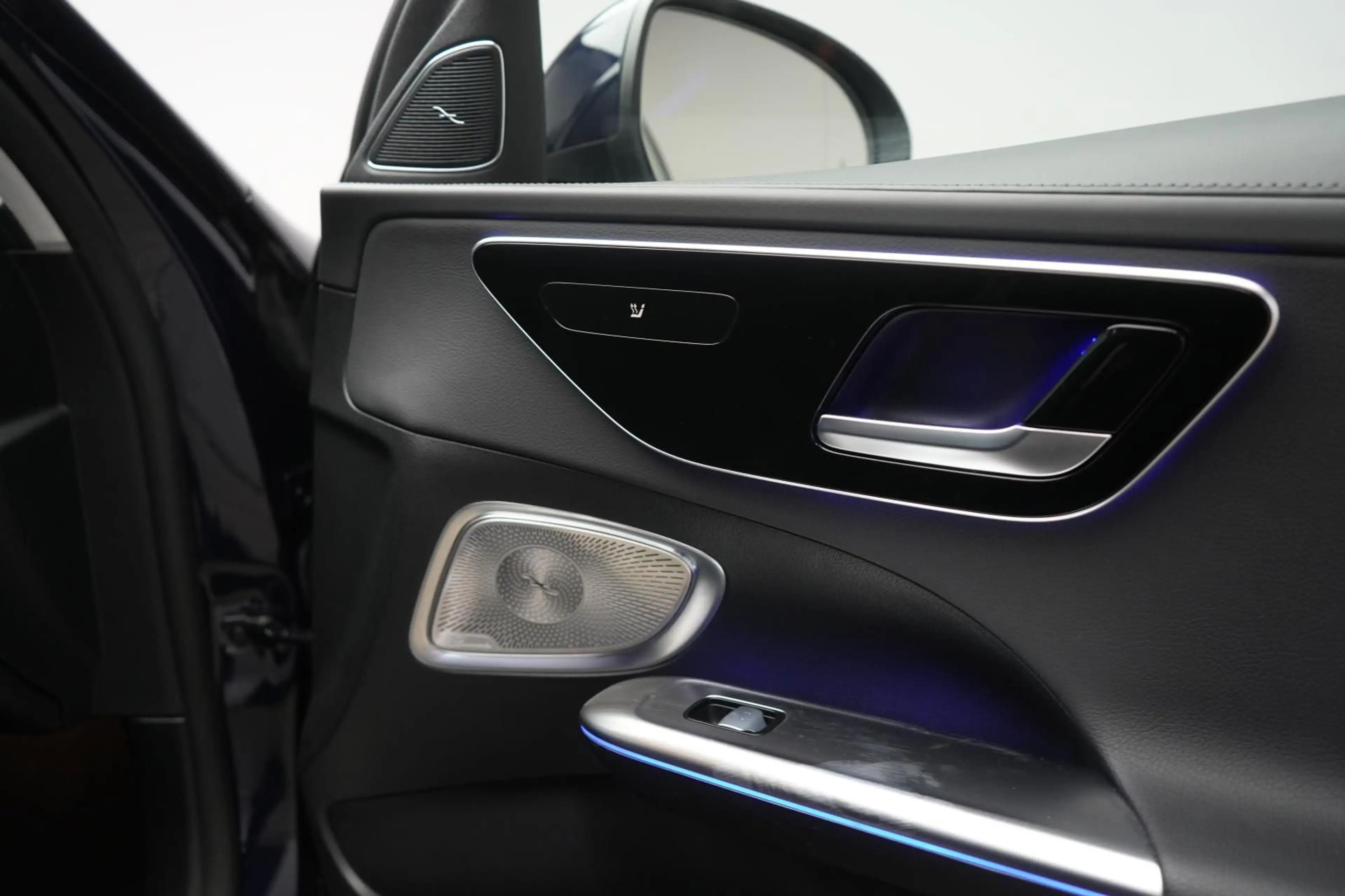 Mercedes-Benz C 220 d T 9G-Tronic AMG Leder/Burmester/Kamera/L — photo 10