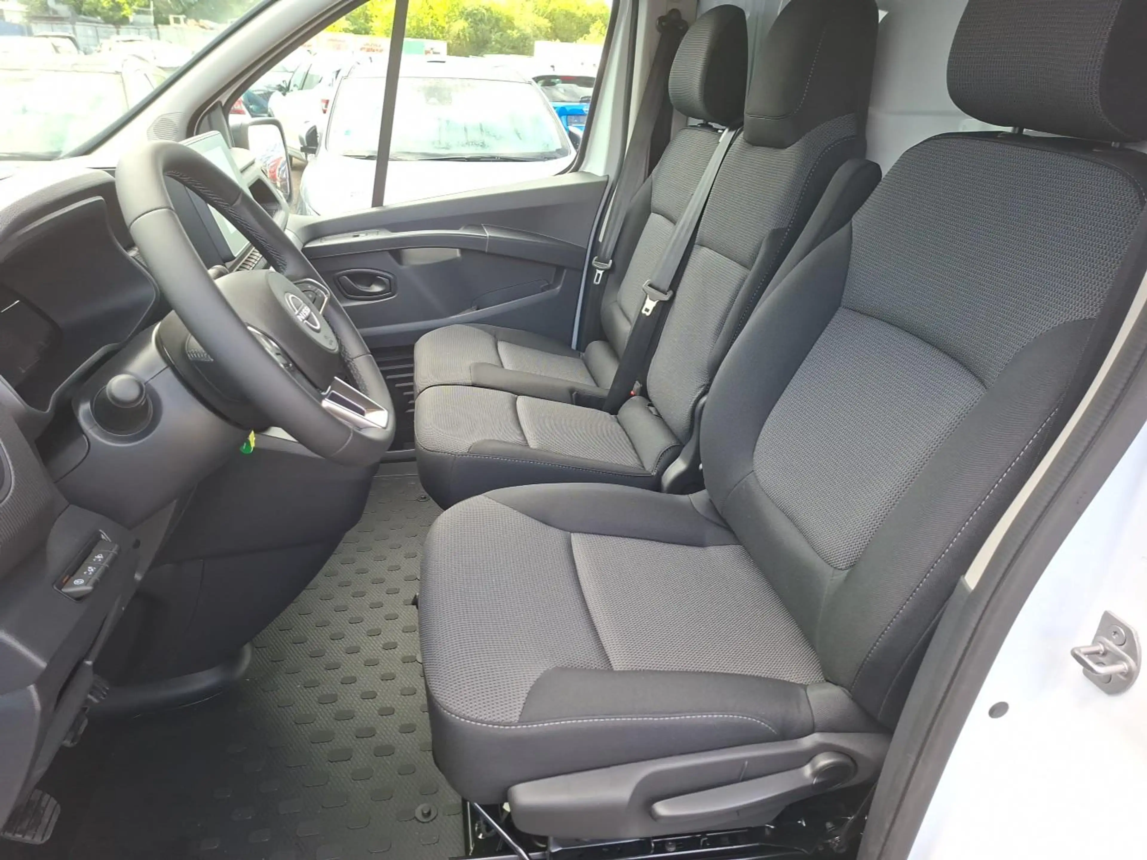 Nissan Primastar Kasten L2H1 3,0t dci 130 MT N-CONNECTA 1ST LRB 270 — photo 8