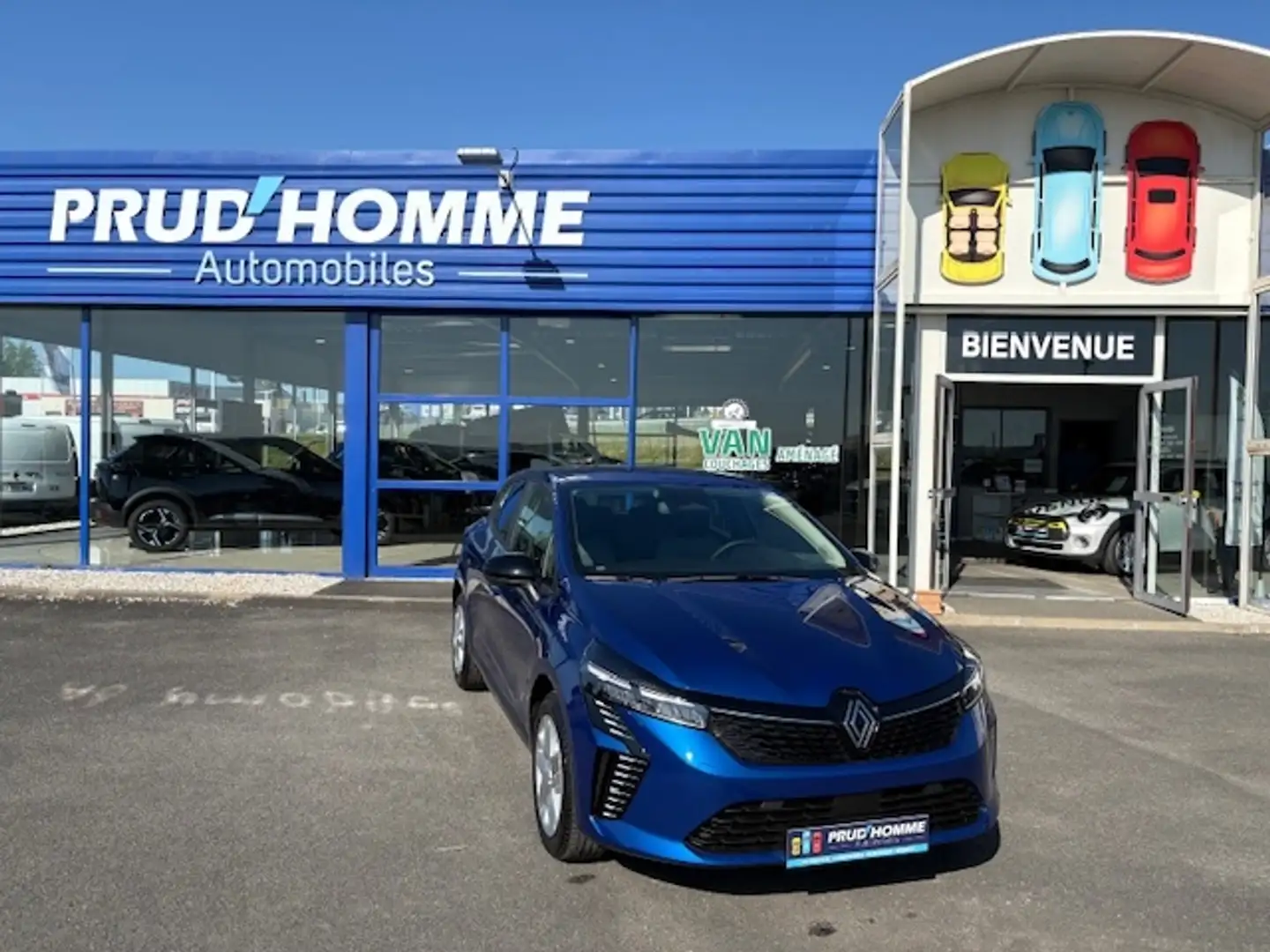 Renault Clio 1.5 BLUE DCI 100CH EVOLUTION + CAMERA \u0026 CARPL Bleu - 1