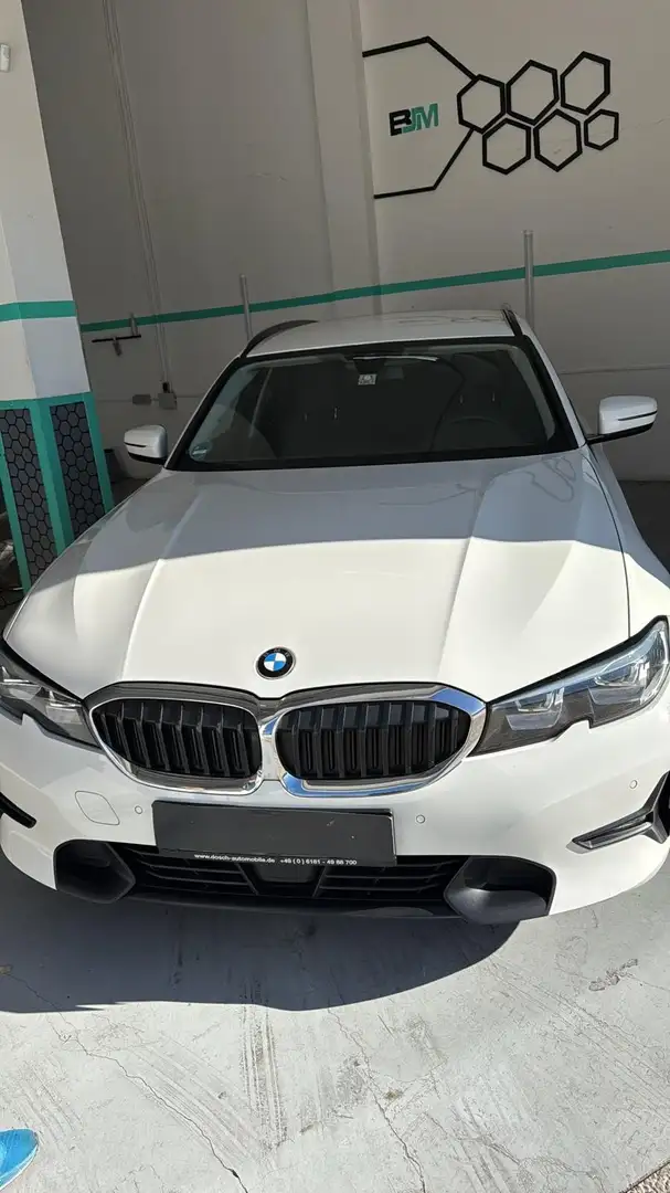 BMW 320 320dA Touring - 1