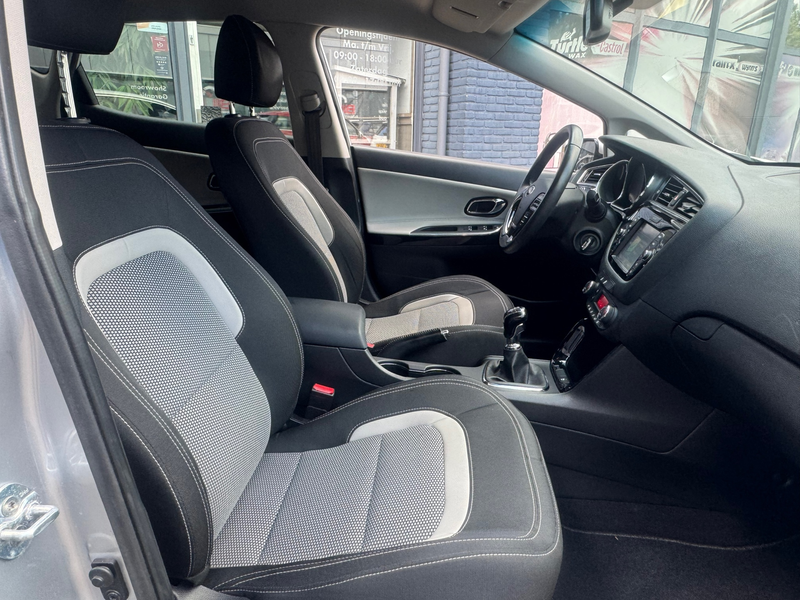 Kia Ceed / cee'd 1.0 T-GDi DynamicLine | Clima | Cruise | Navi | Ca — photo 10