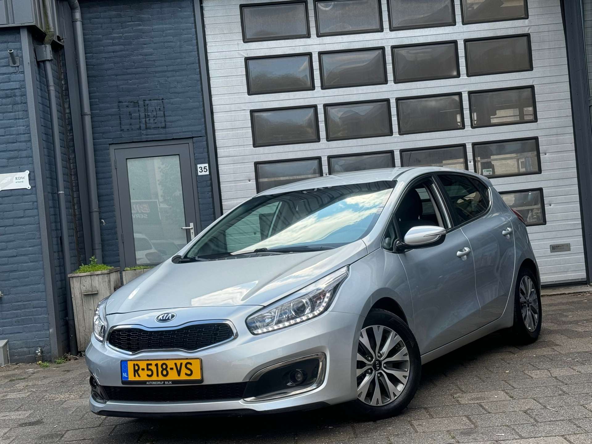 Kia Ceed / cee'd