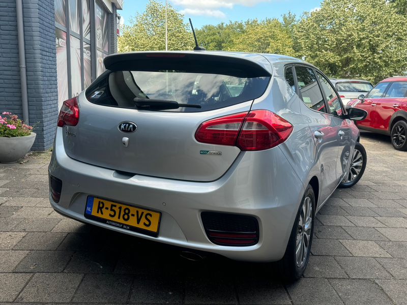 Kia Ceed / cee'd 1.0 T-GDi DynamicLine | Clima | Cruise | Navi | Ca — photo 8