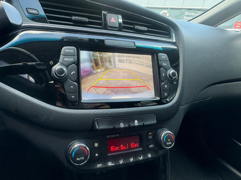 Kia Ceed / cee'd 1.0 T-GDi DynamicLine | Clima | Cruise | Navi | Ca — photo 16
