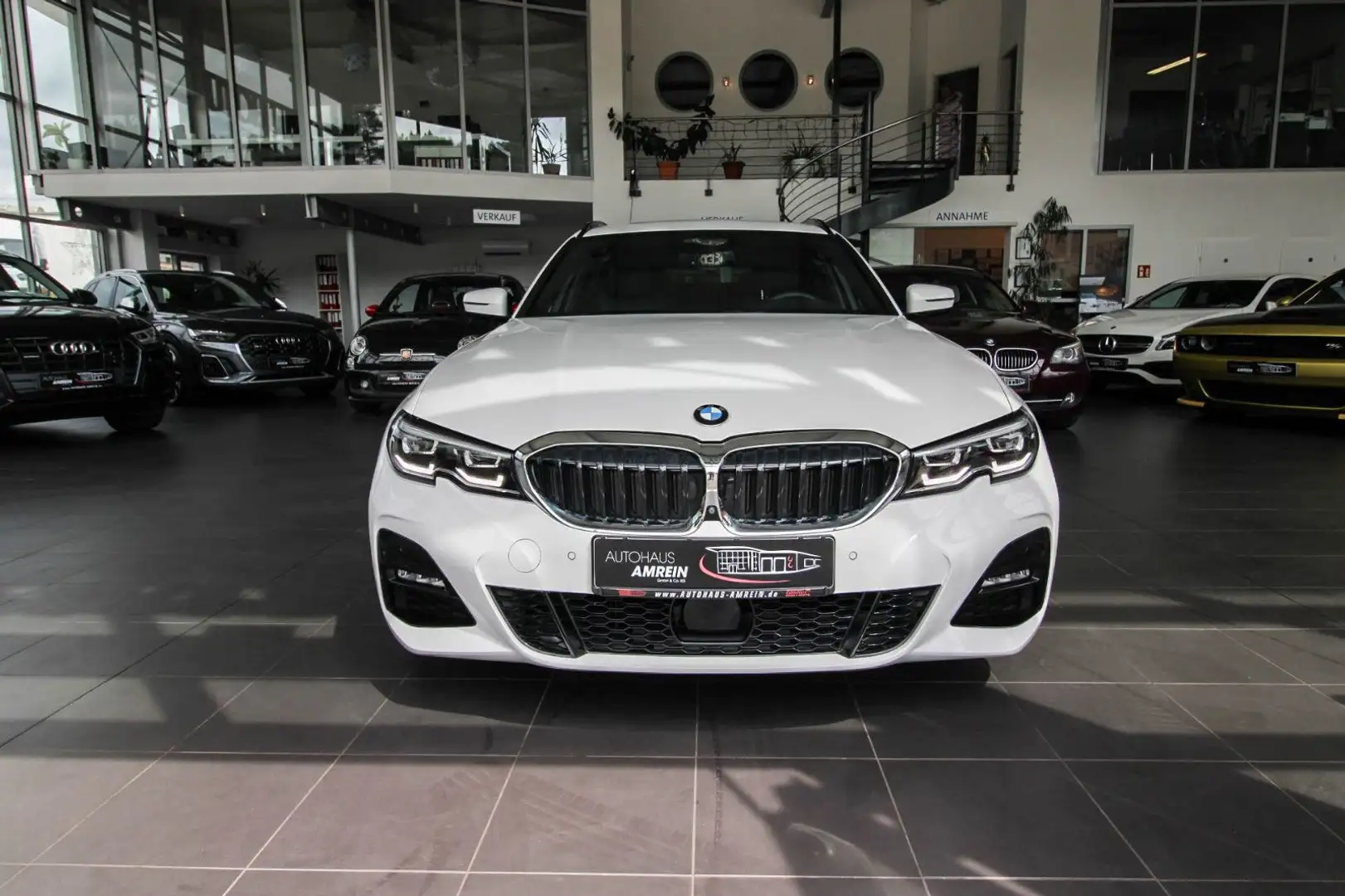 BMW 330 i Touring M Sport/ACC/LED/360°/HiFi/Keyless/ Weiß - 2