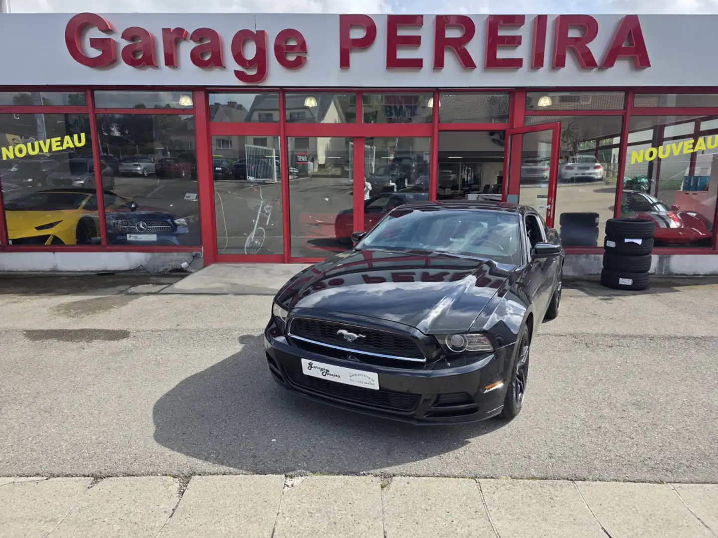 Ford Mustang Ford Mustang 3,7 V6 Black - 1