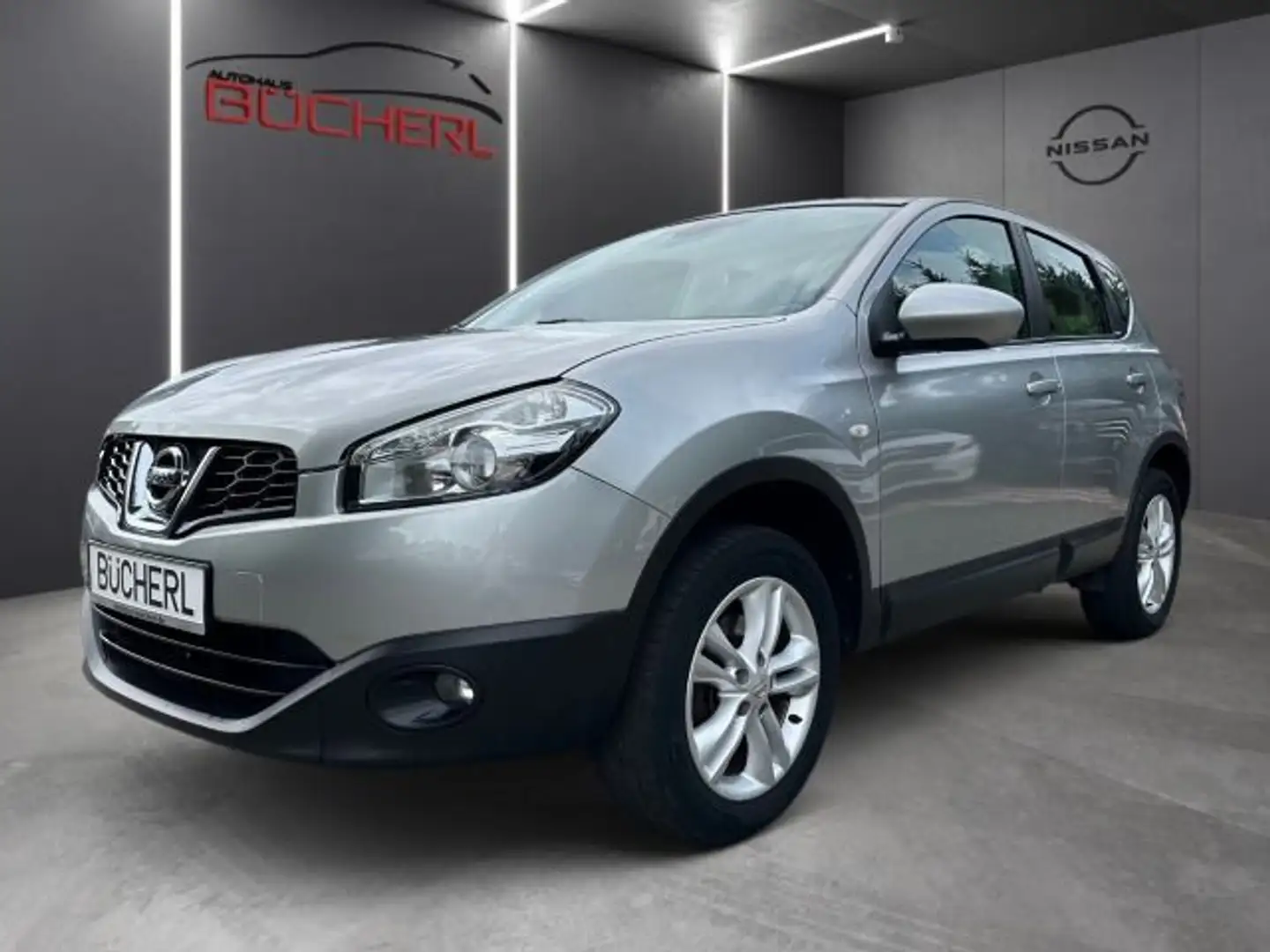 Nissan Qashqai Acenta, Bluetooth, Einparkhilfe, KLIMA Plateado - 2