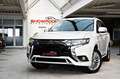 Mitsubishi Outlander PHEV Hybrid Plug In 4WD 3x Isofix Weiß - thumbnail 30