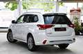 Mitsubishi Outlander PHEV Hybrid Plug In 4WD 3x Isofix Weiß - thumbnail 4