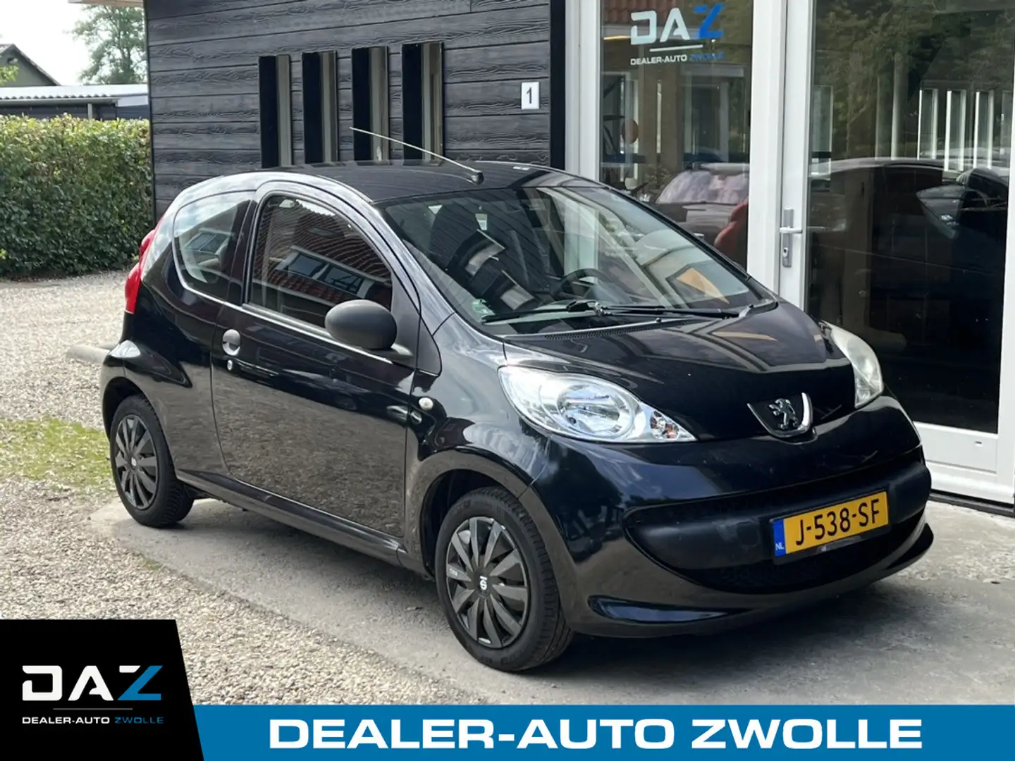 Peugeot 107 1.0-12V XR Nero - 1
