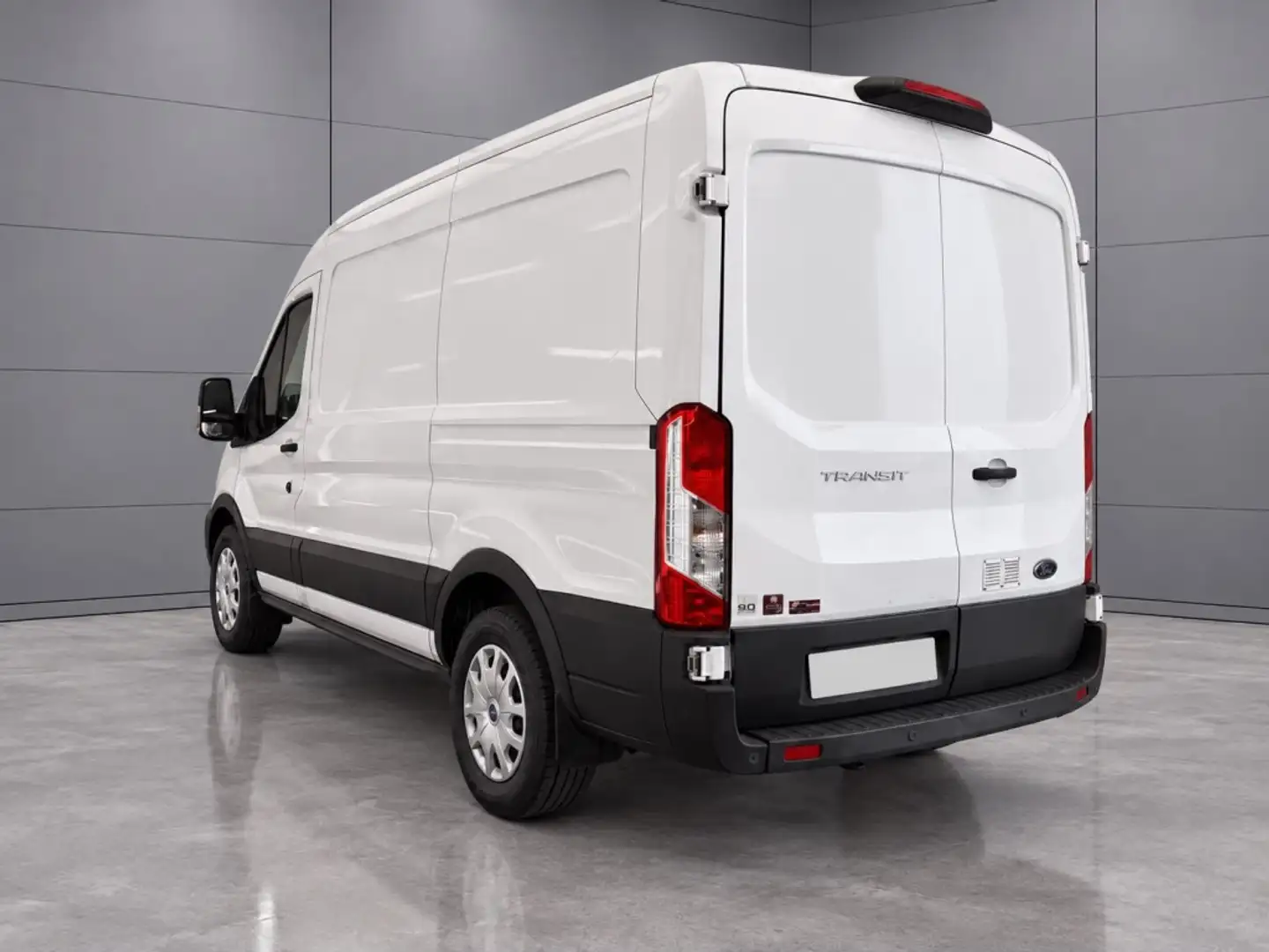 Ford Transit FT 350 L2 Van Ambiente 130 Blanco - 2