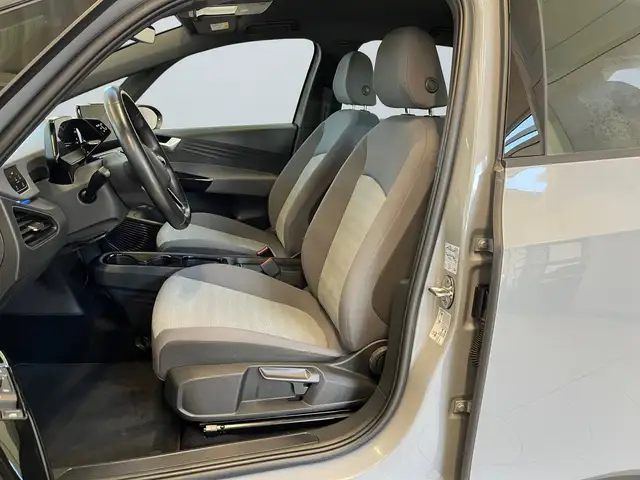 Volkswagen Id.3 view 7