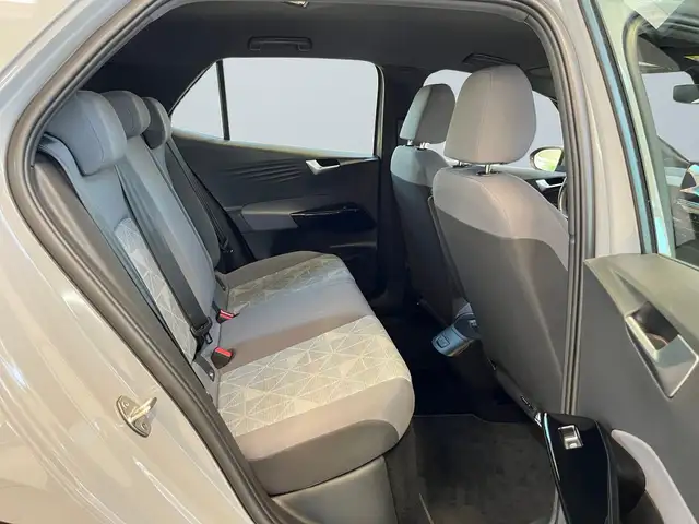 Volkswagen Id.3 view 11
