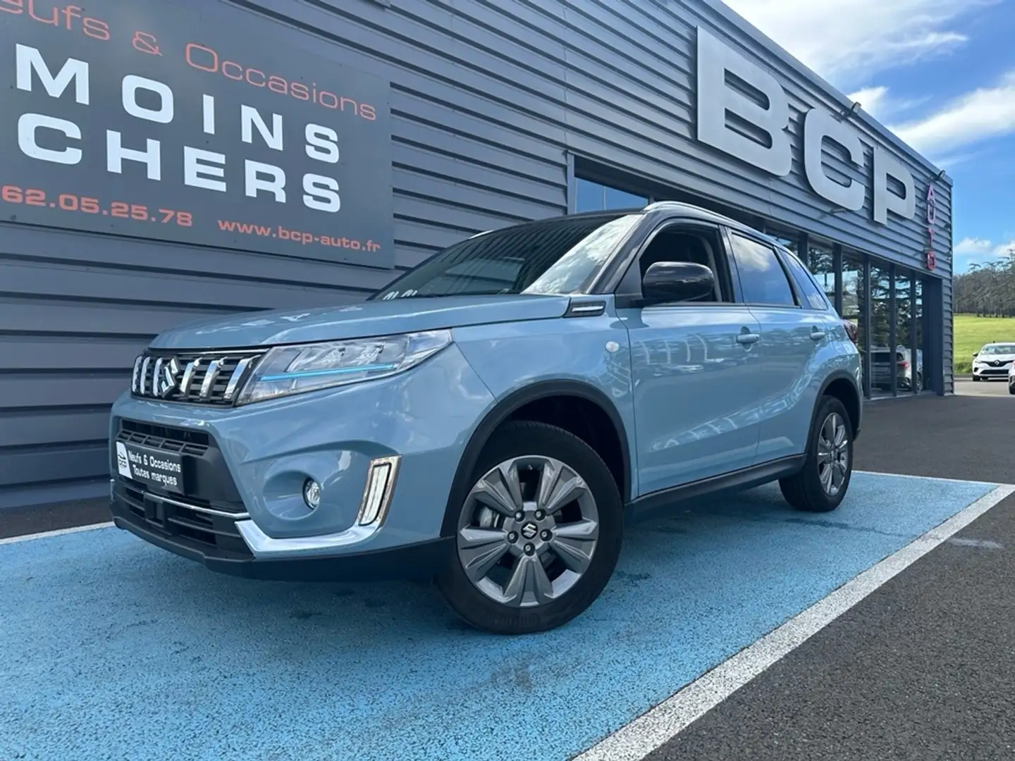 Suzuki Vitara 1.5 DUALJET HYBRID 115CH PRIVILEGE AUTO Bleu - 1