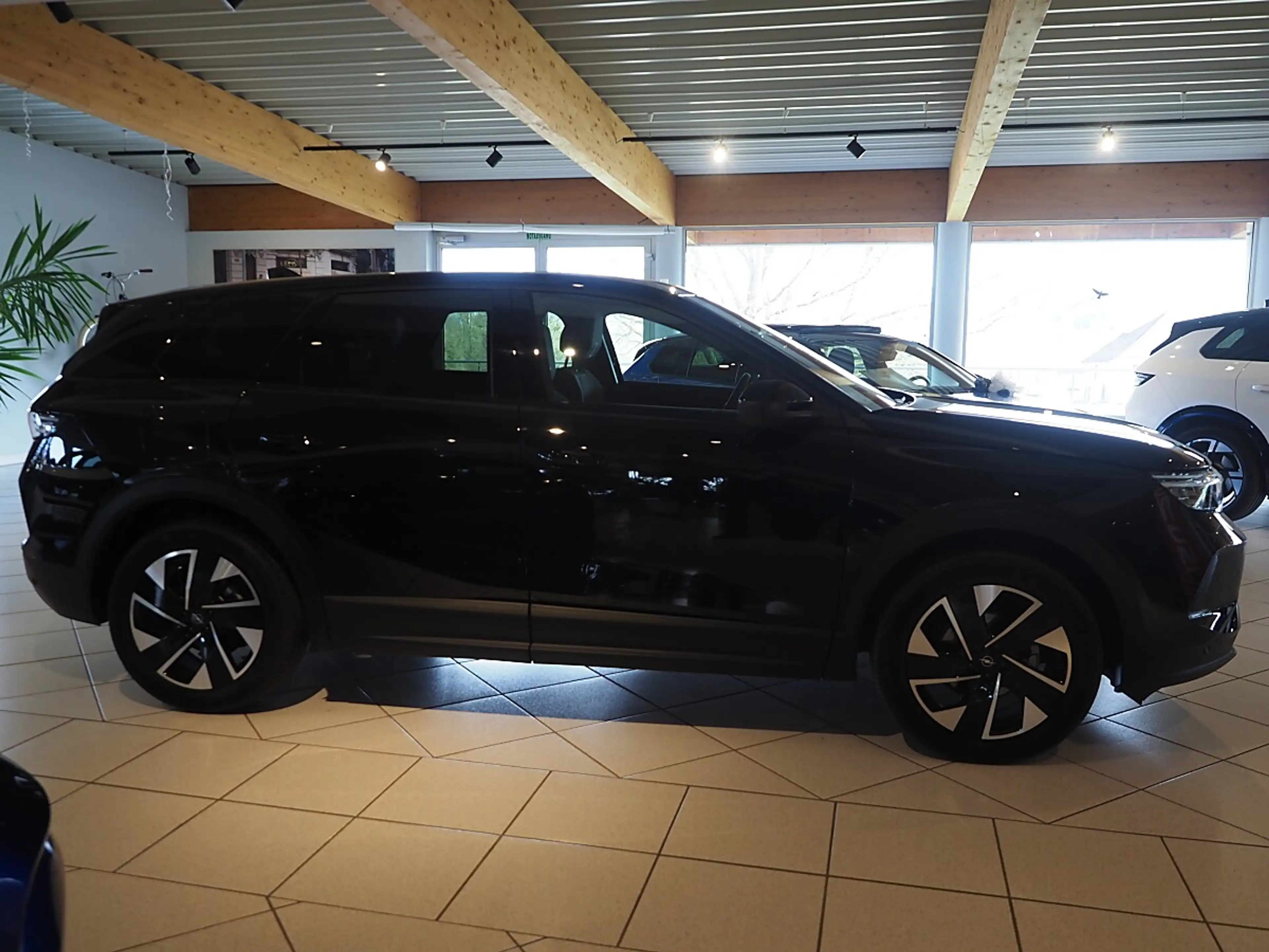 Opel Grandland 1.2 MHEV GS Aut. — photo 5
