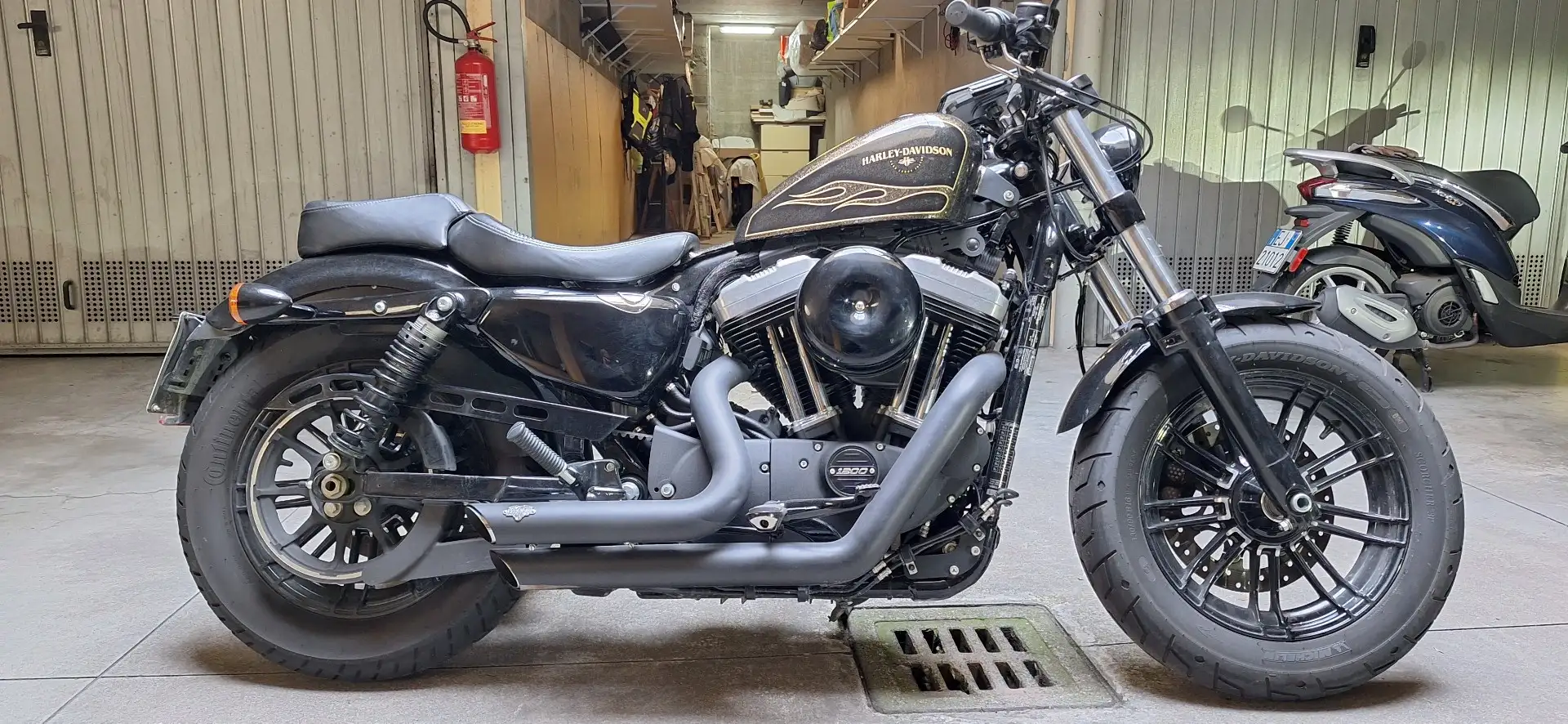 Harley-Davidson Sportster Forty Eight Noir - 2