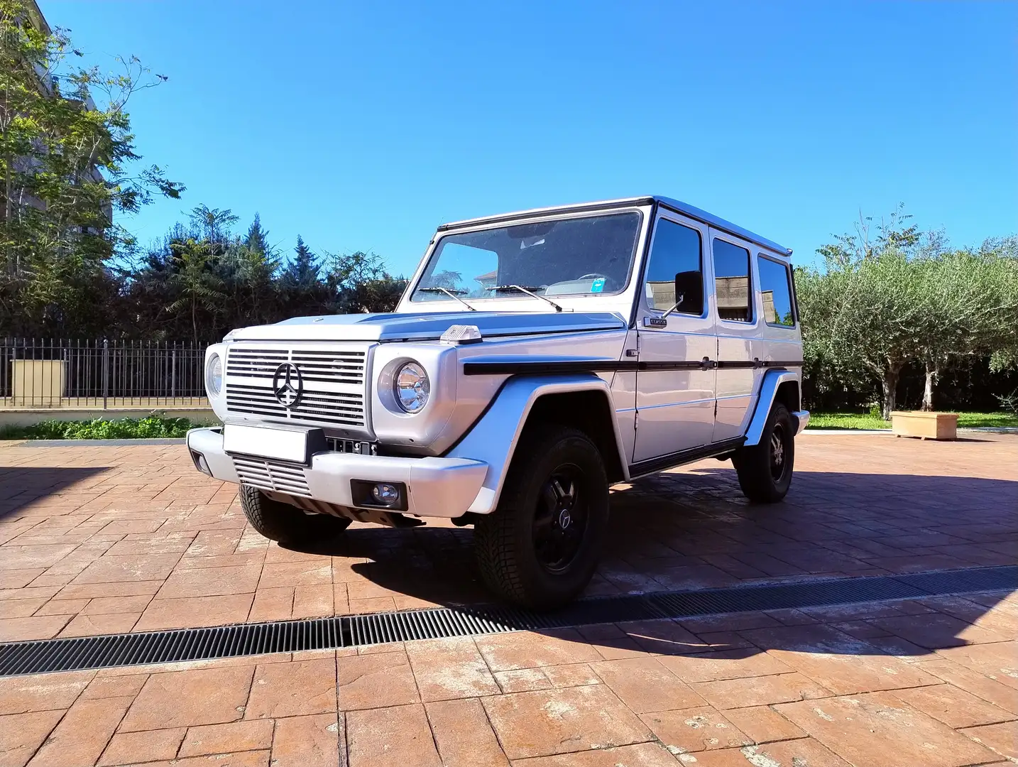 Mercedes-Benz G 230 GE 230 SW lungo Silber - 1