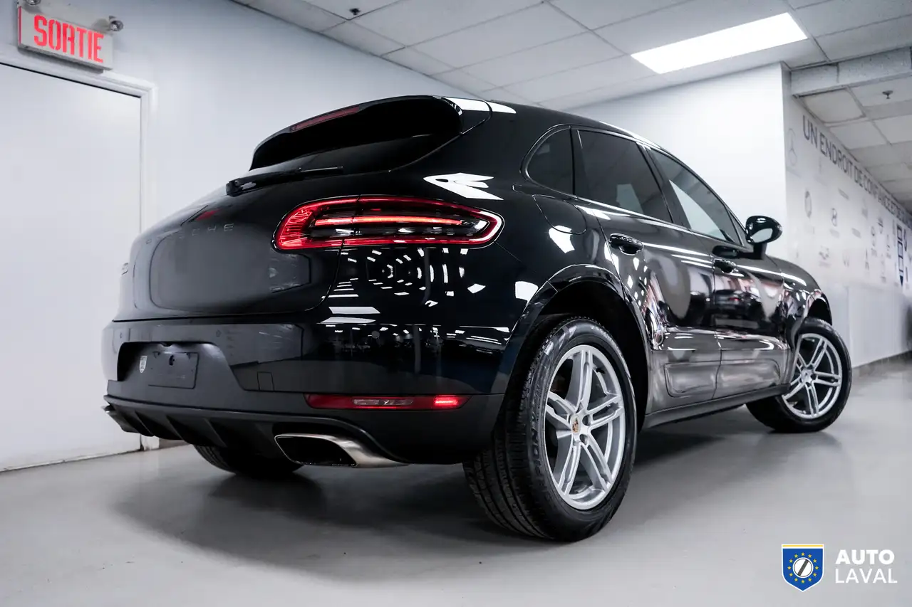 Porsche Macan снимка Porsche Macan